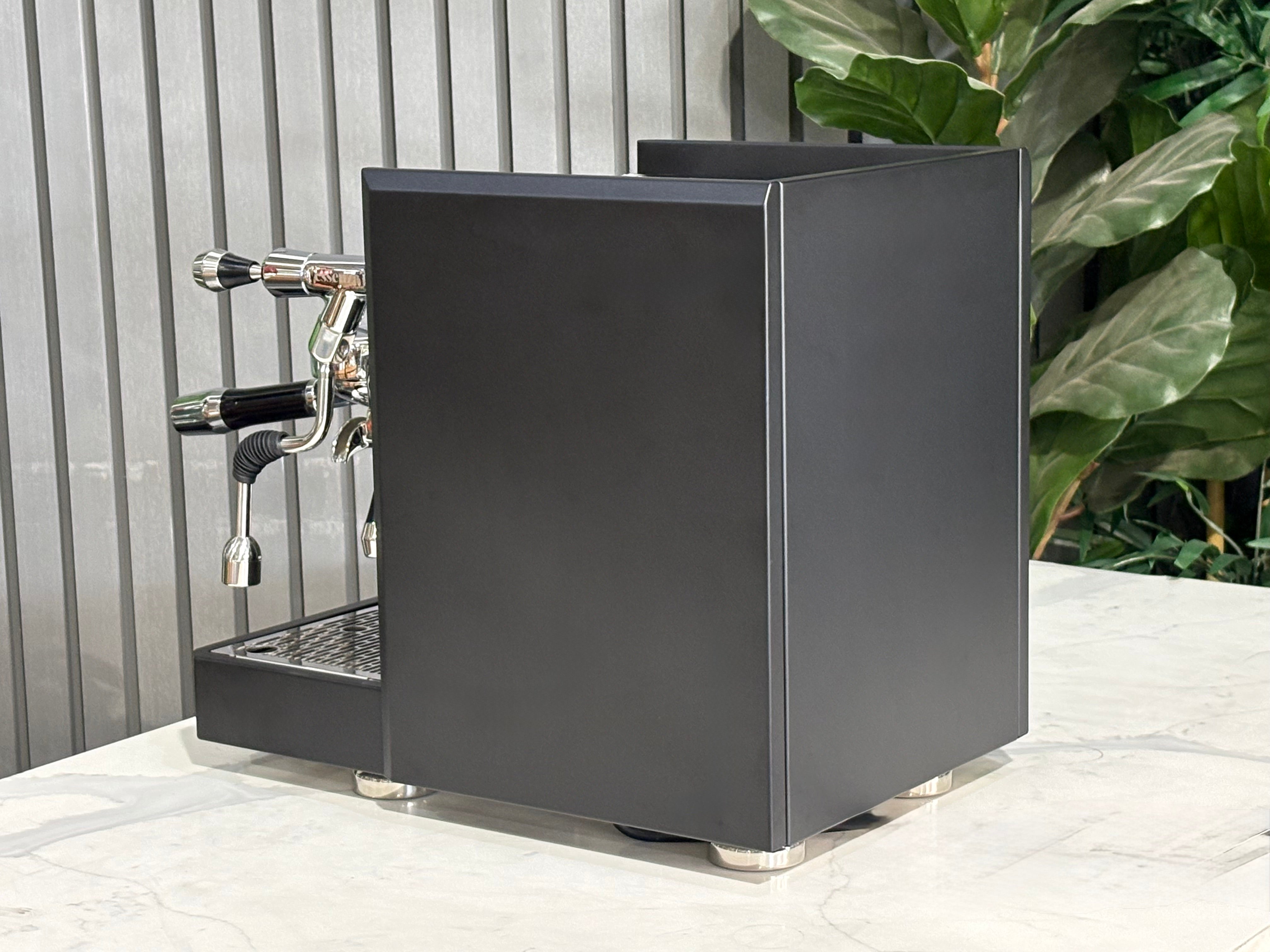 Essenza Modena 1 Group Coffee Machine Black - New