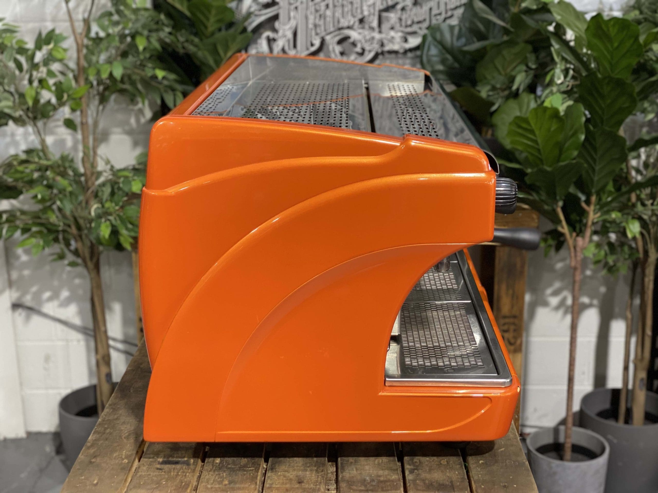 Astoria Calypso 3 Group Orange - Used