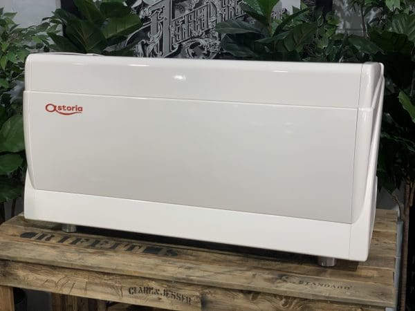 Astoria Calypso 3 Group White - Used