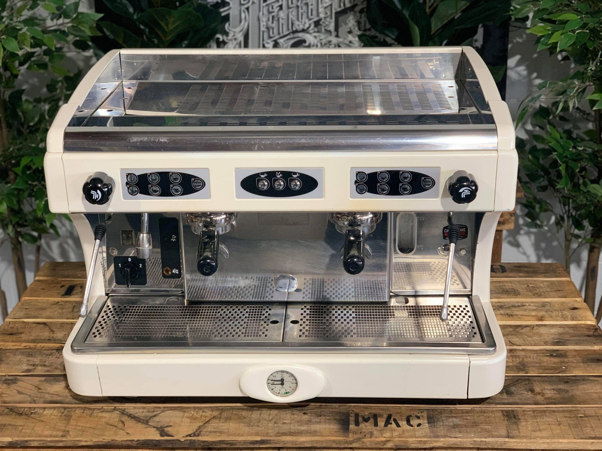 Astoria Calypso 2 Group White - Used