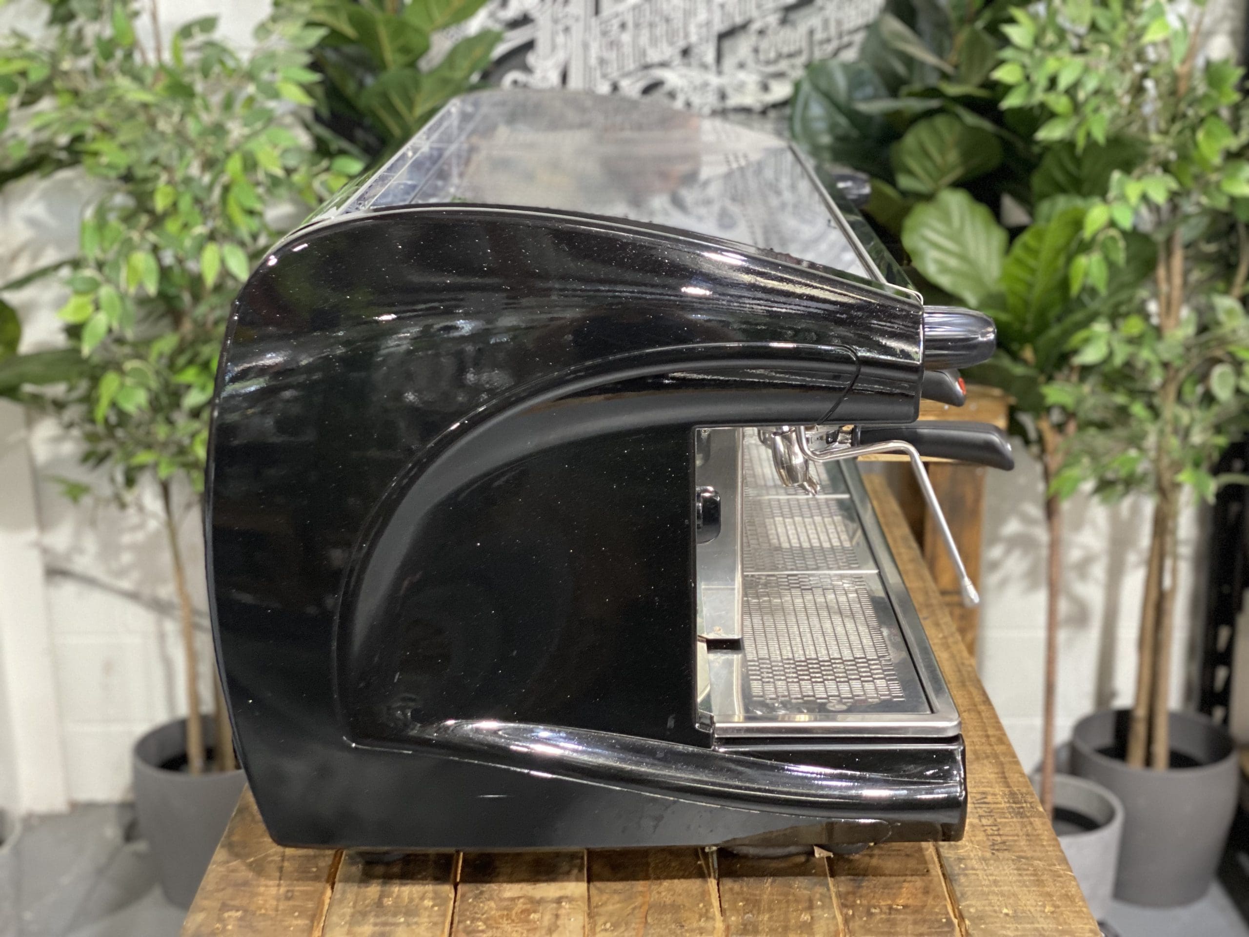 Astoria Forma 3 Group Coffee Machine & High Cup Black - Used