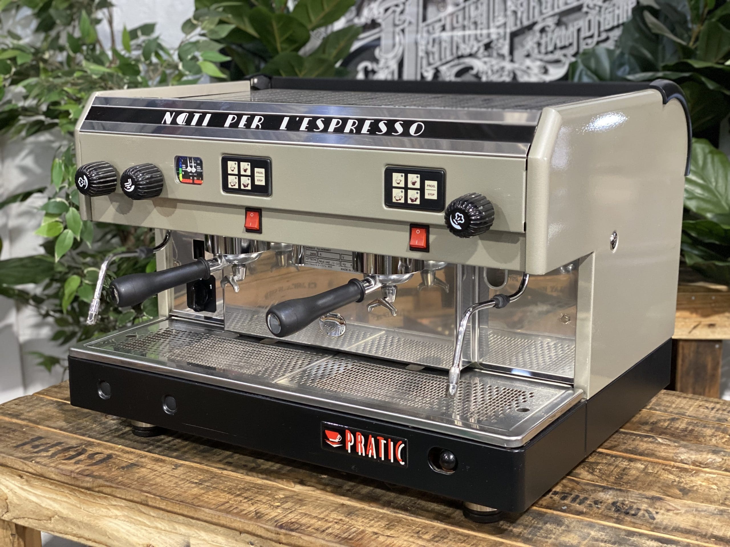 Astoria Pratic 2 Group Sand - Used