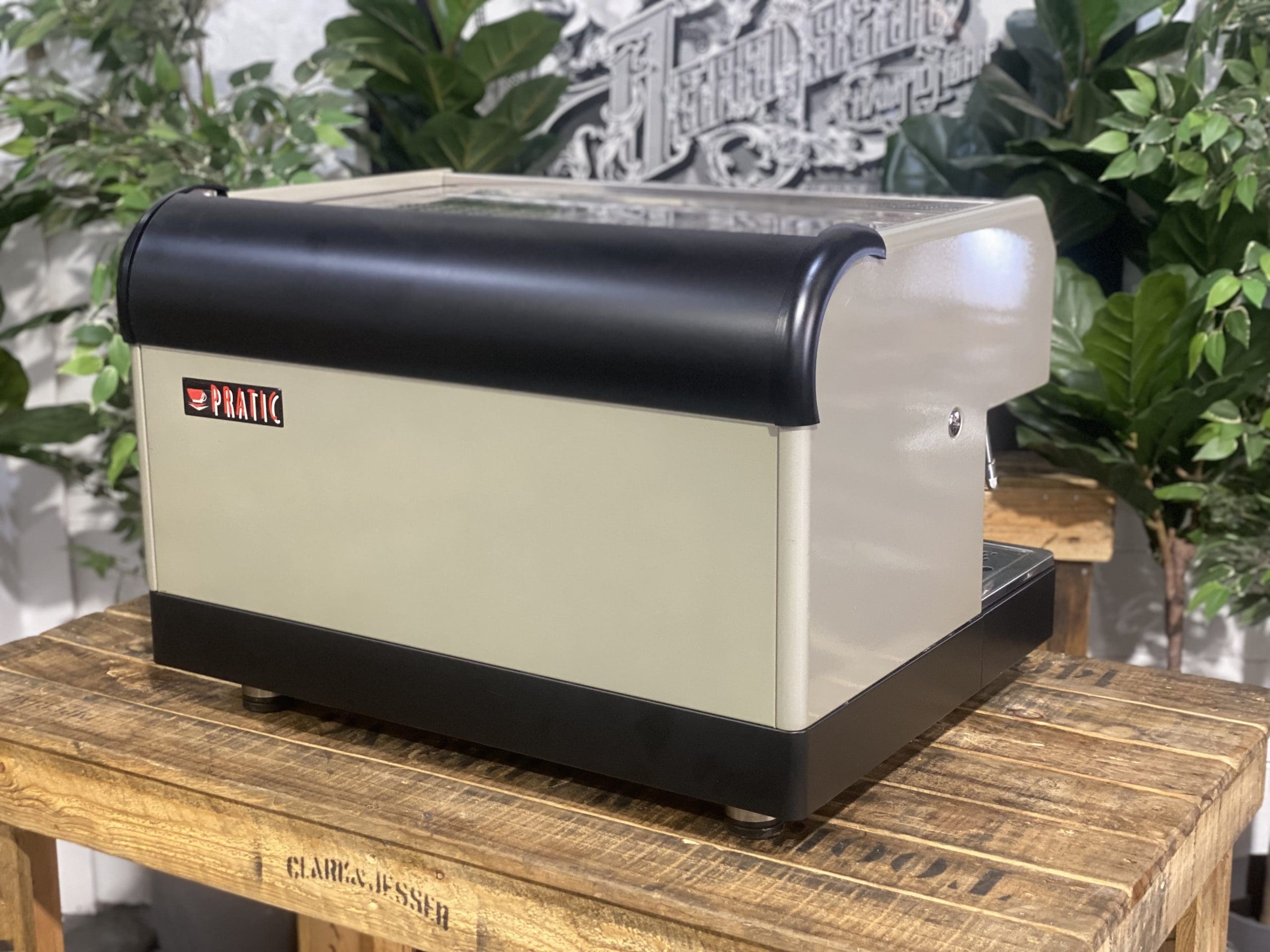 Astoria Pratic 2 Group Sand - Used