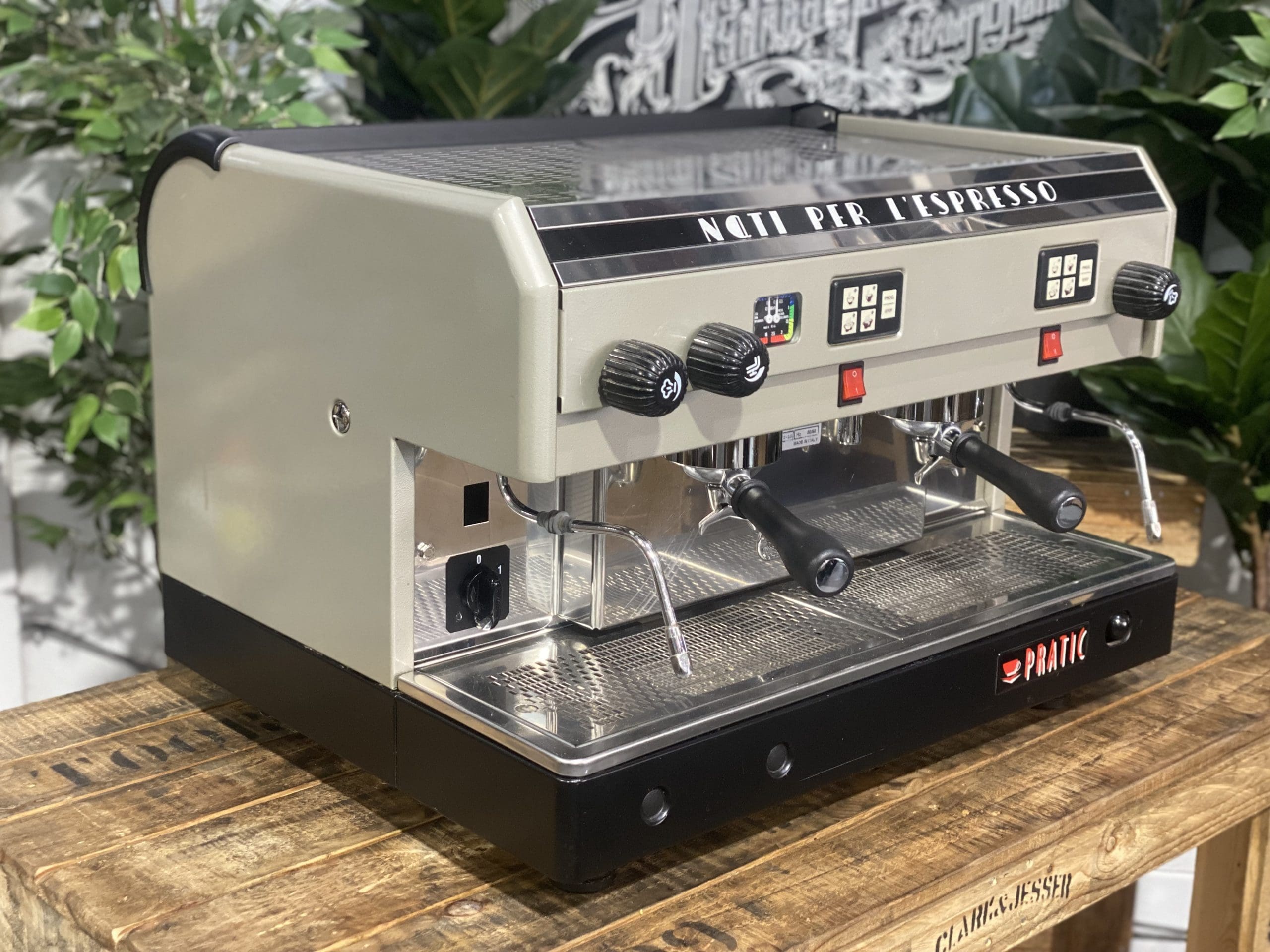 Astoria Pratic 2 Group Sand - Used