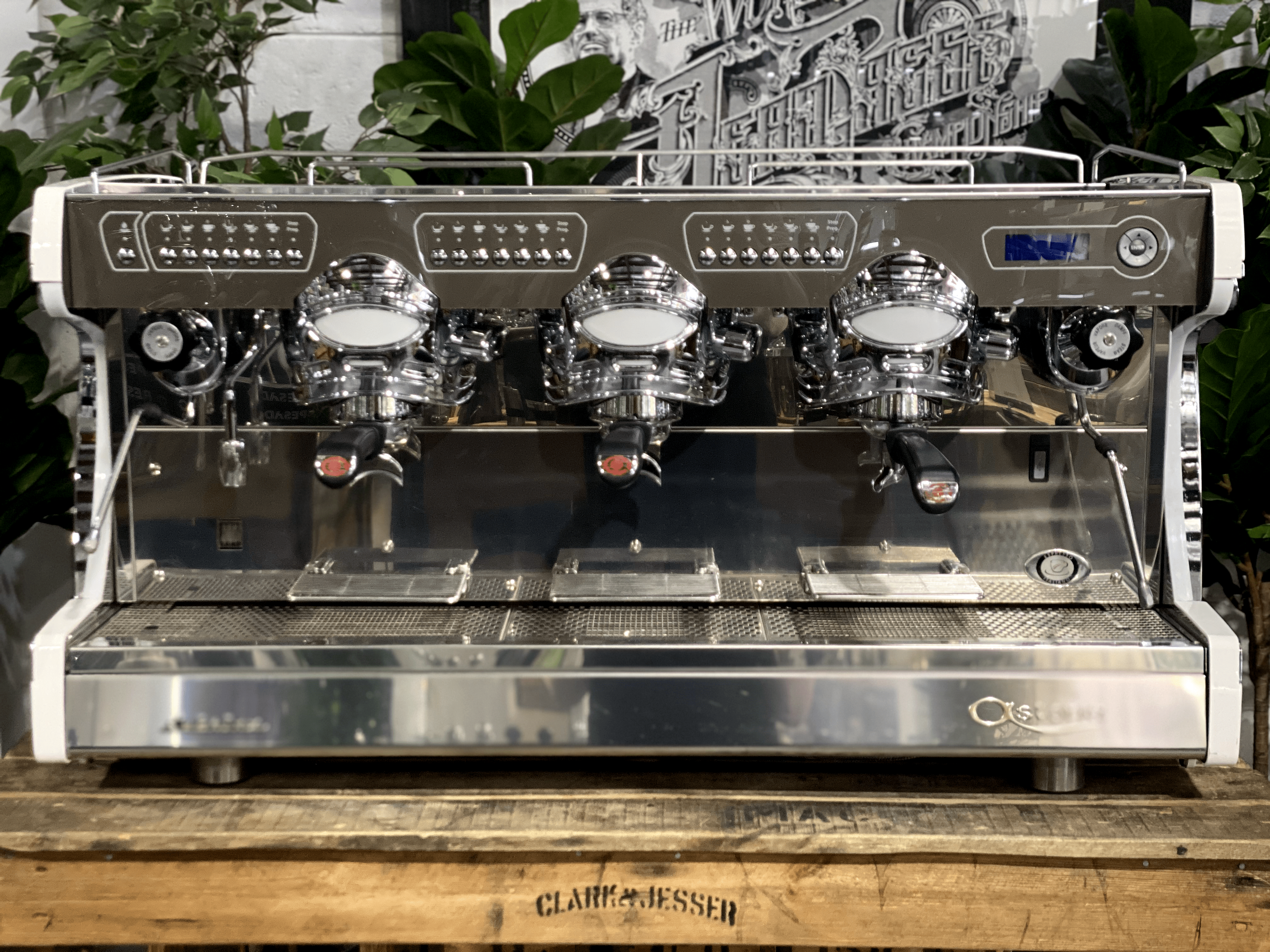 Astoria Sabrina 3 Group White - Used