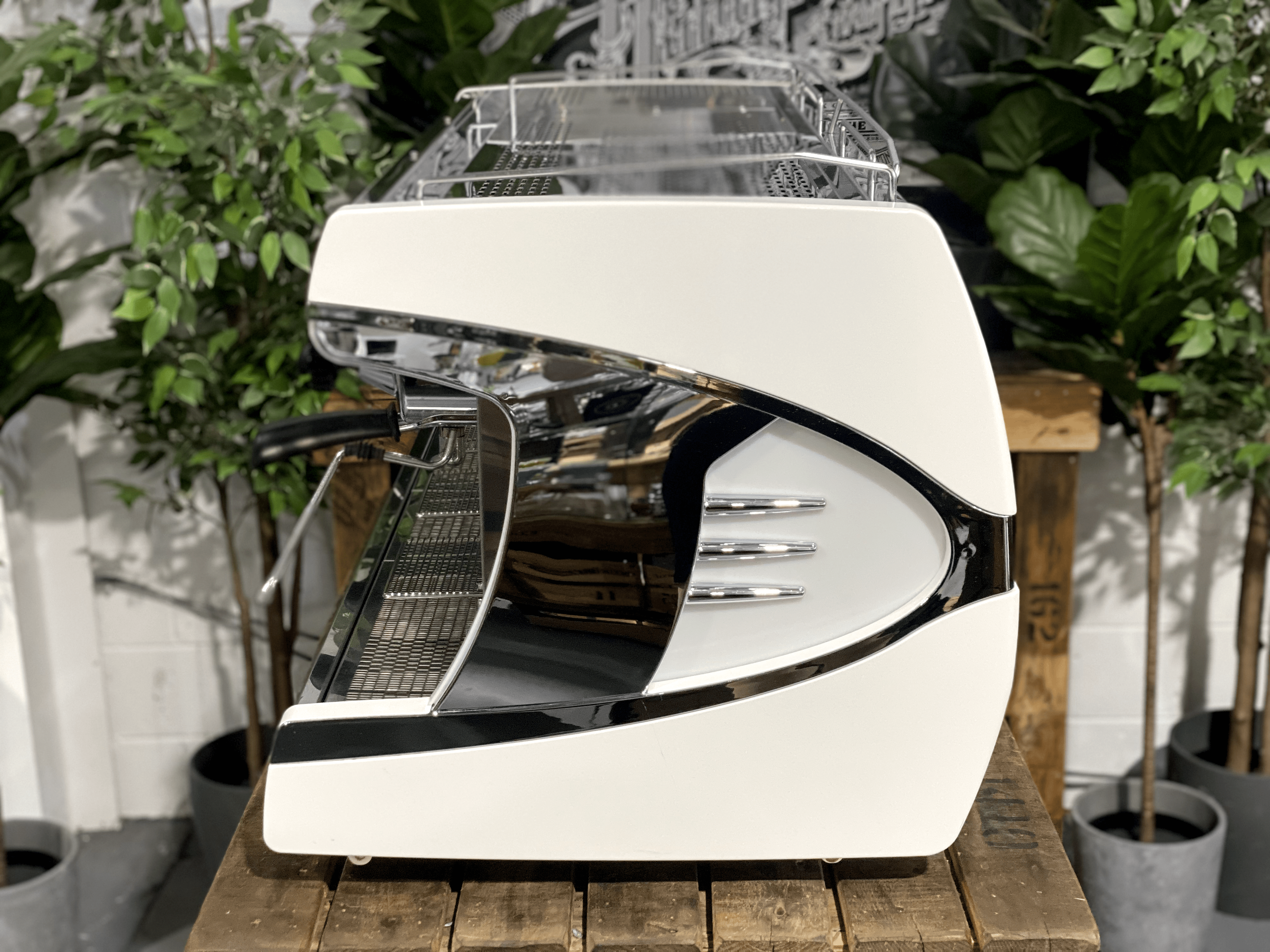 Astoria Sabrina 3 Group White - Used