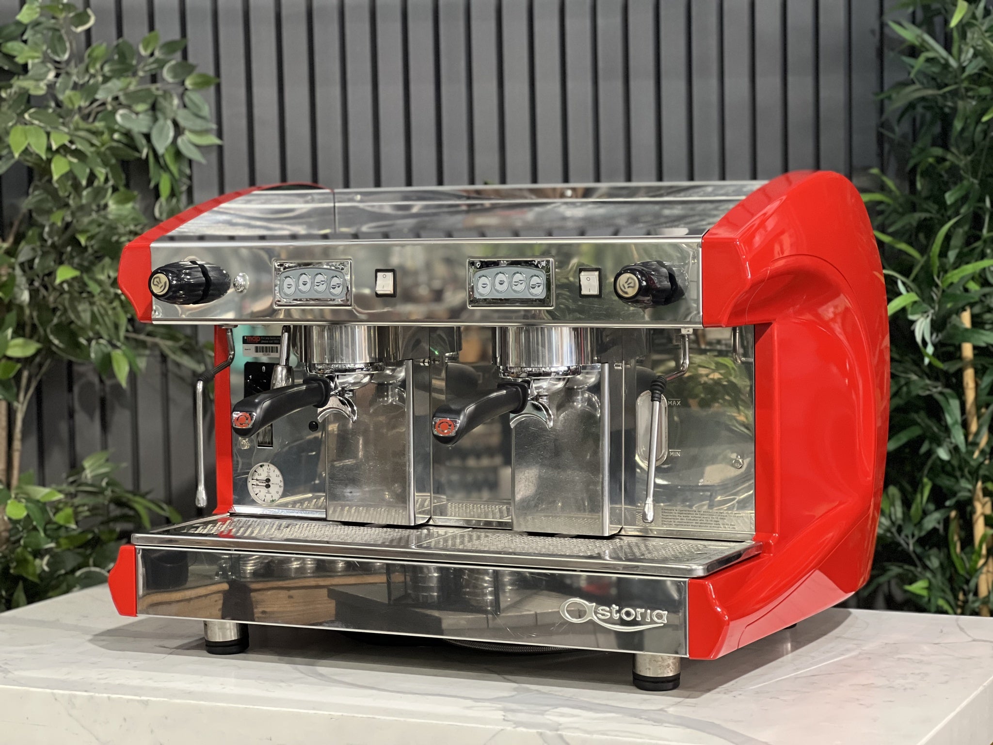 Astoria Forma 2 Group Red - Used