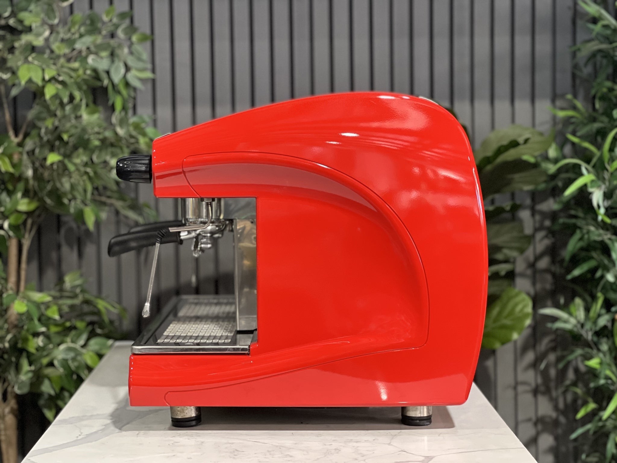 Astoria Forma 2 Group Red - Used