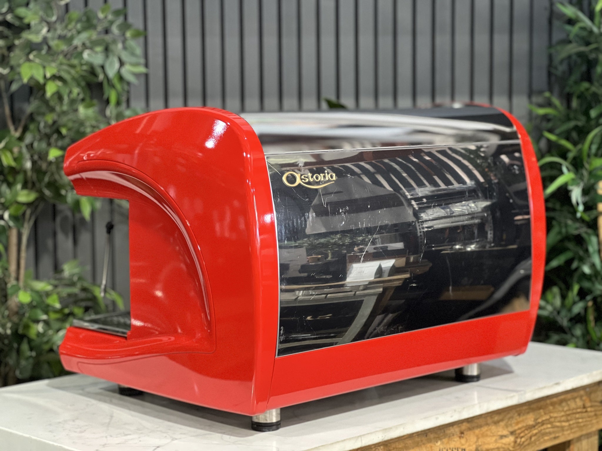 Astoria Forma 2 Group Red - Used