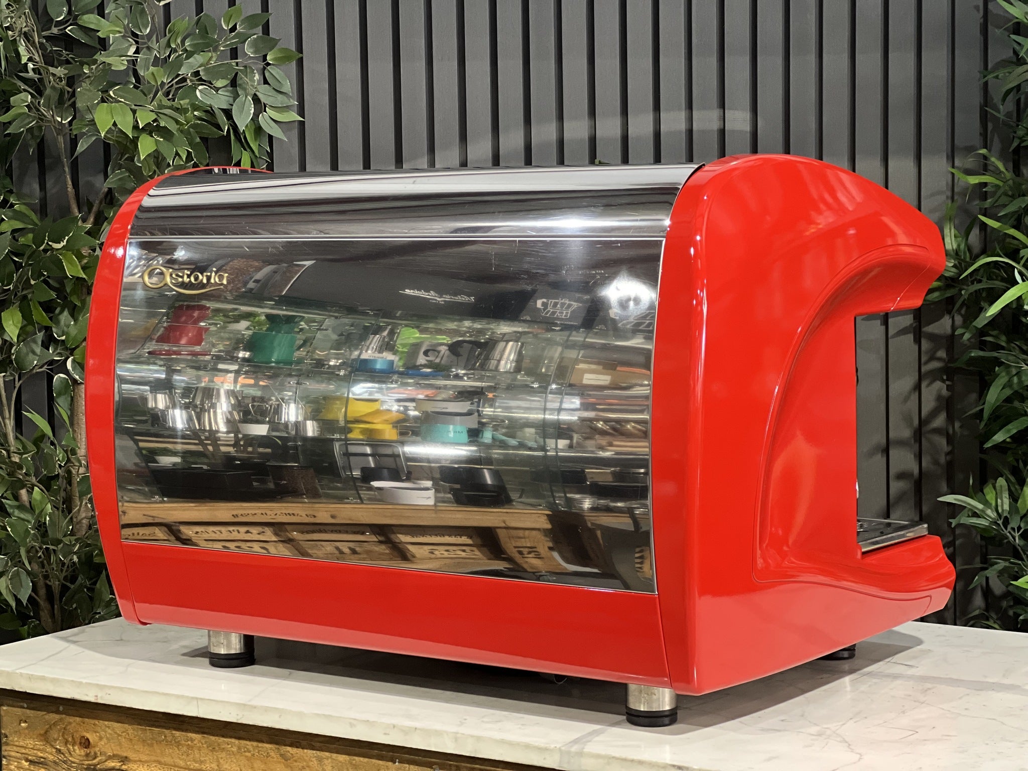 Astoria Forma 2 Group Red - Used