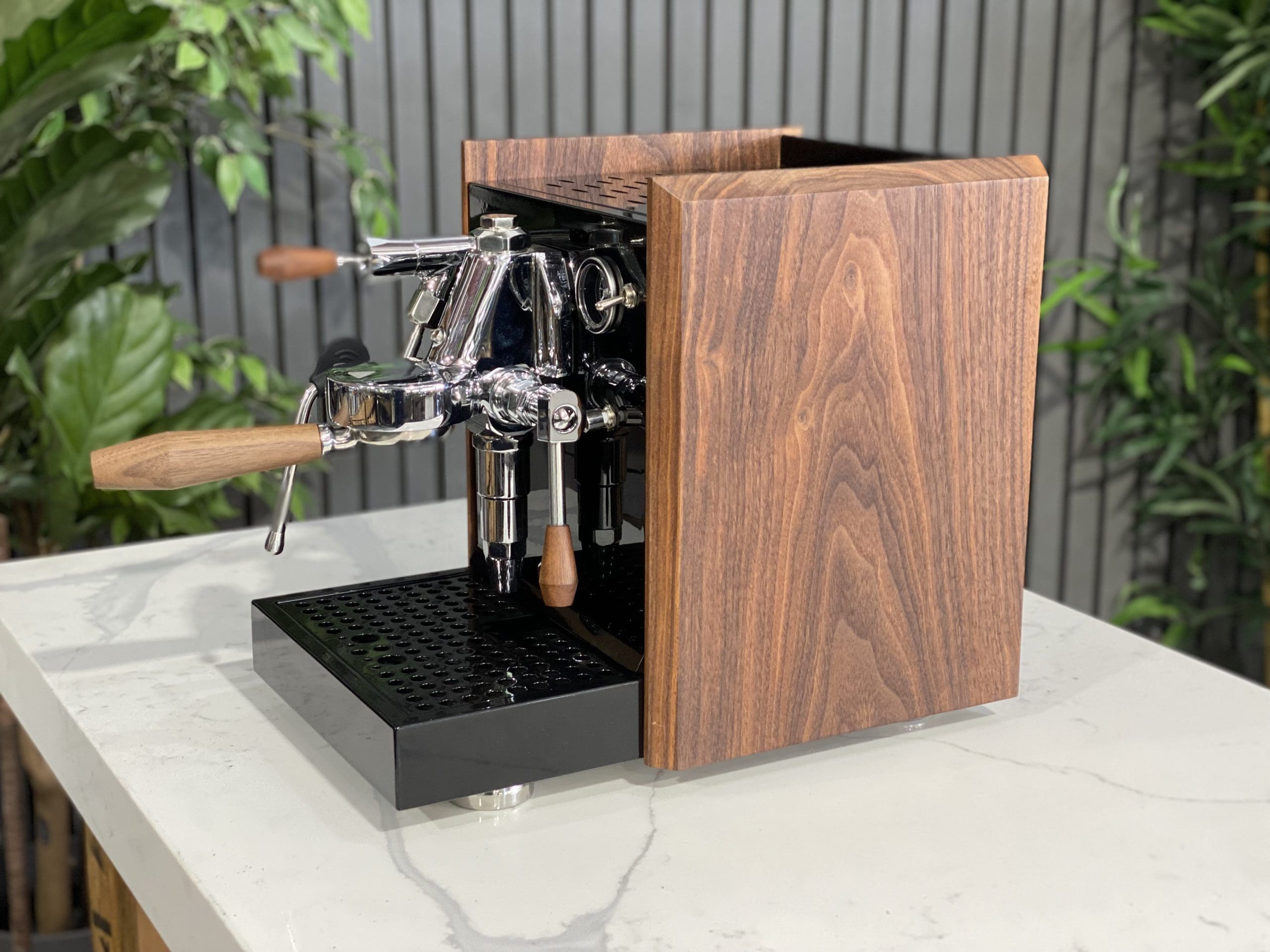 Bellezza Chiara Leva 1 Group New Black & Timber - New
