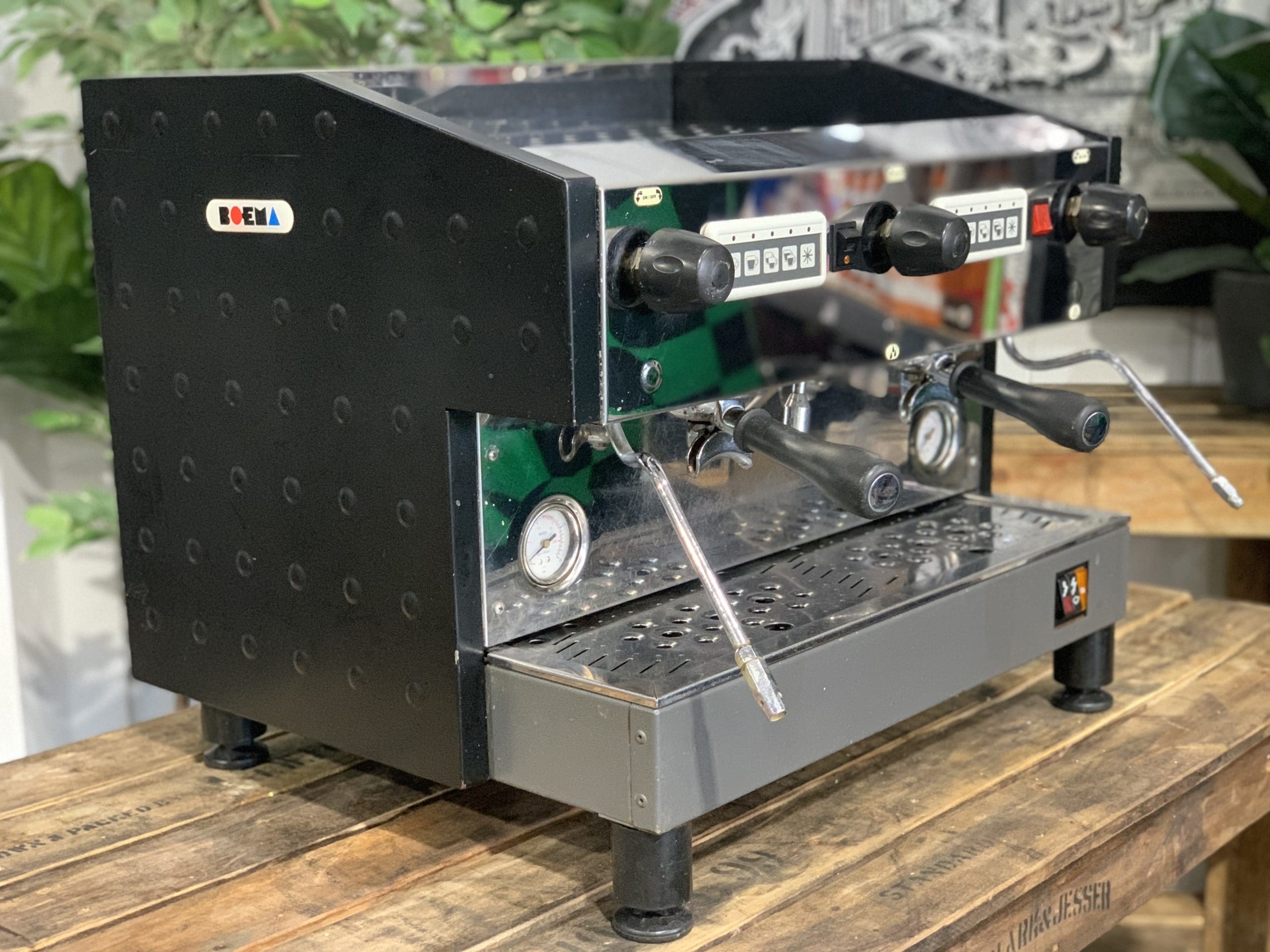 Boema Deluxe D-V215A Low Cup 2 Group Black Espresso Coffee Machine - Used