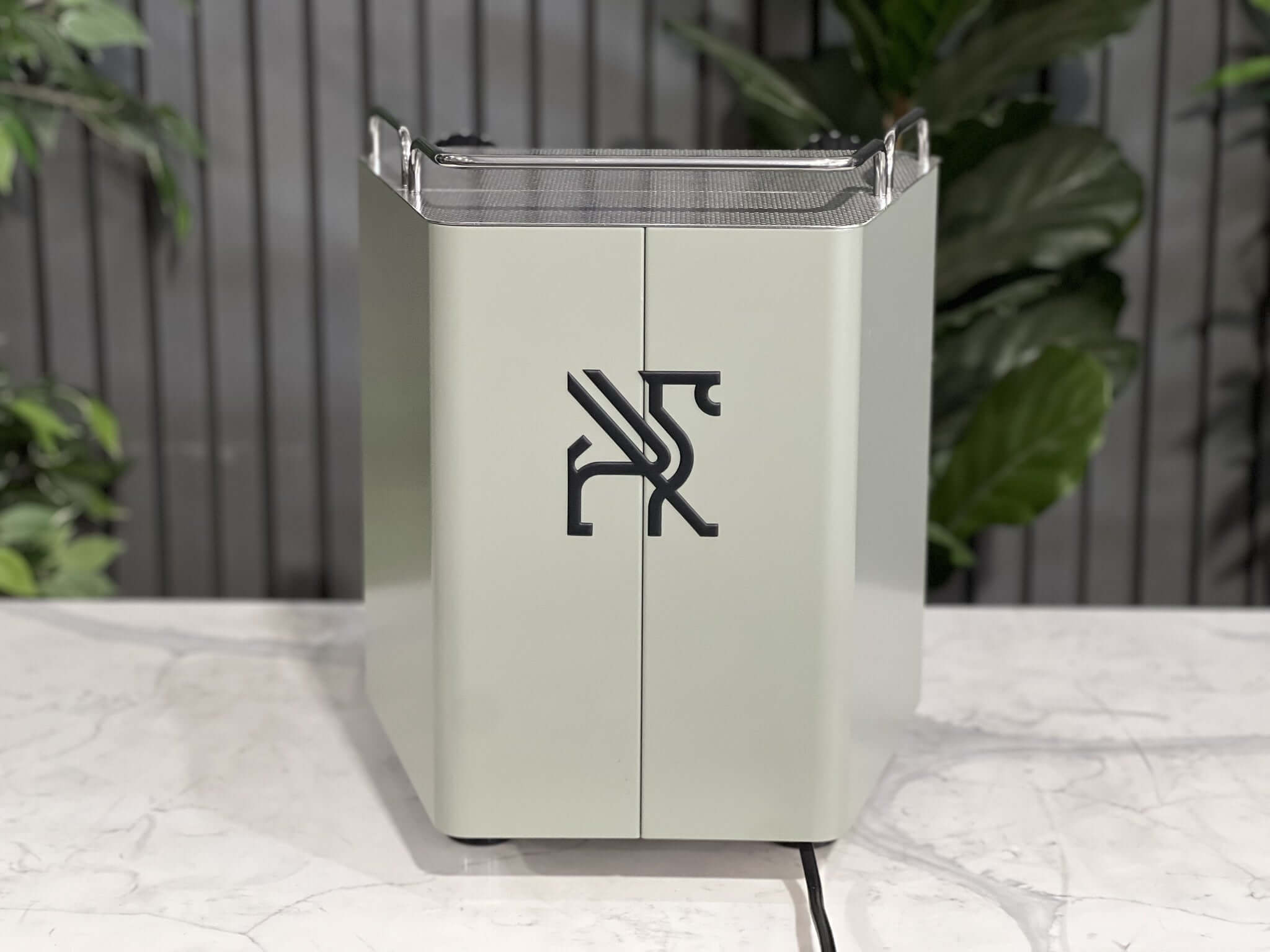 Doge Fenix 1 Group Espresso Coffee Machine Brand New - sage