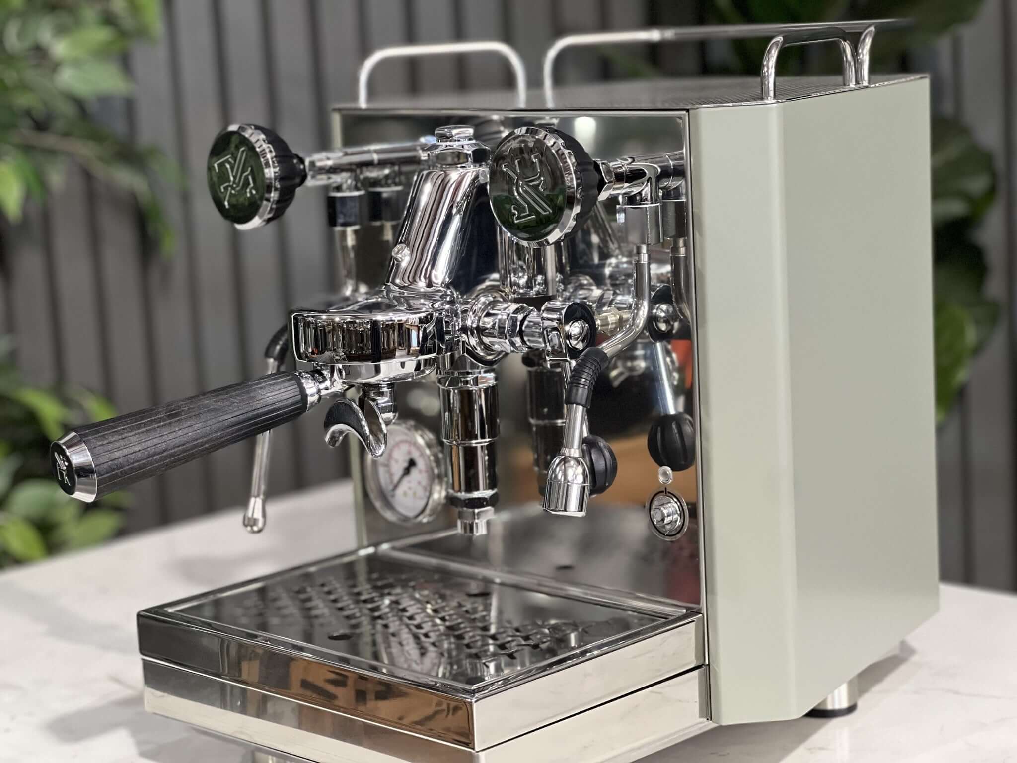 Doge Fenix 1 Group Espresso Coffee Machine Brand New - sage