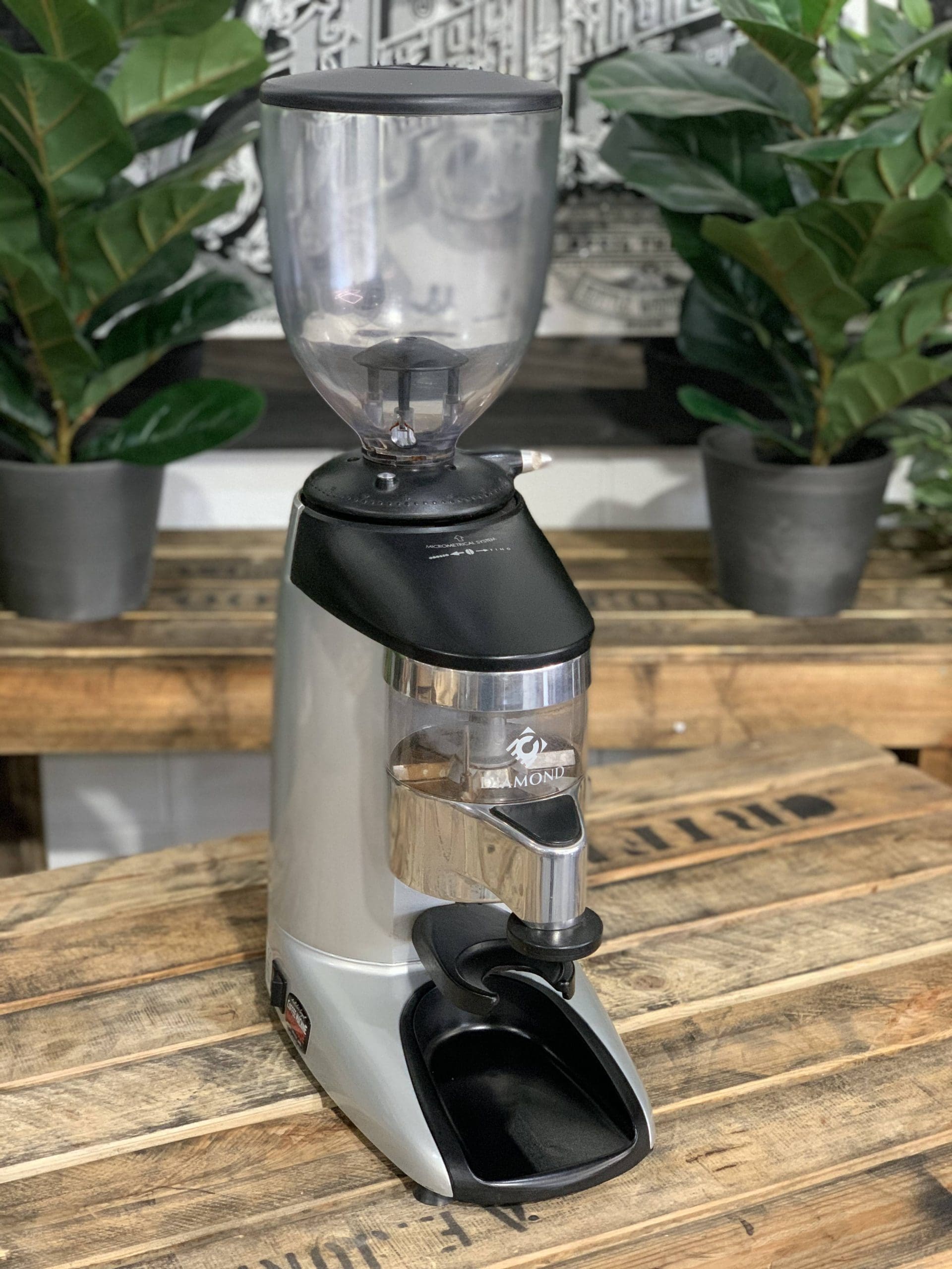 Diamond K9 Automatic Coffee Grinder - Used