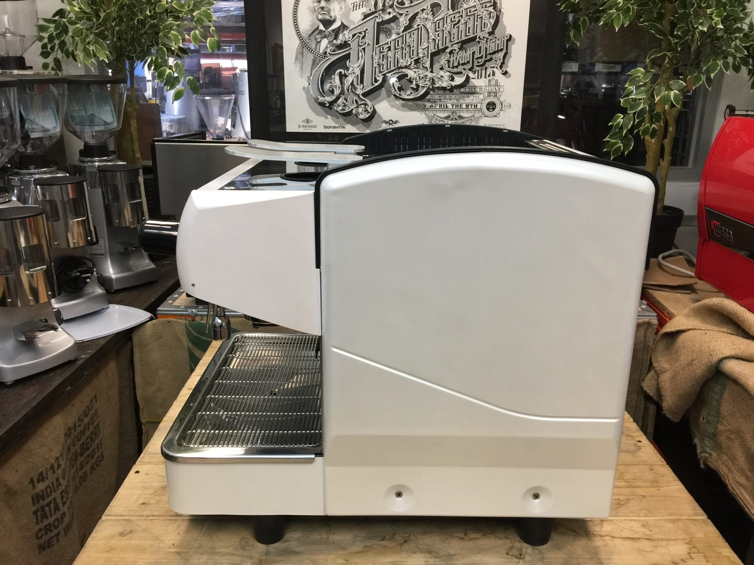 Expobar G10 Compact Capsule 2 Group White - Used