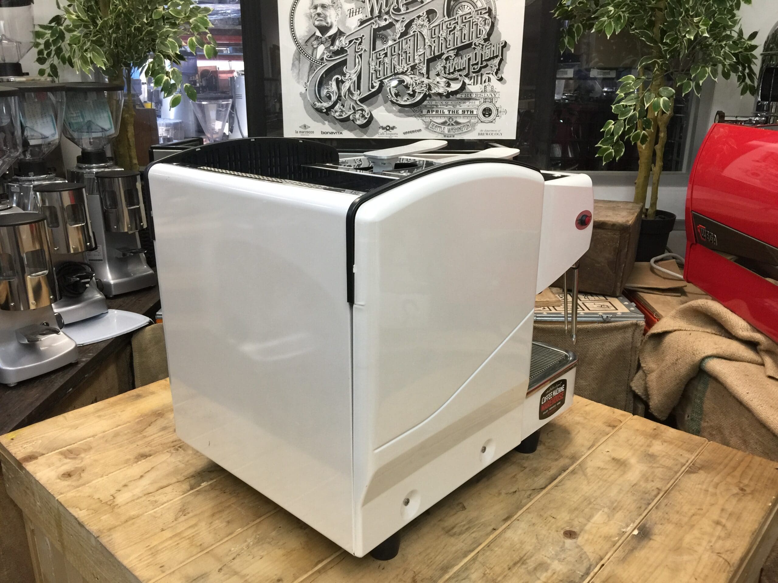 Expobar G10 Compact Capsule 2 Group White - Used