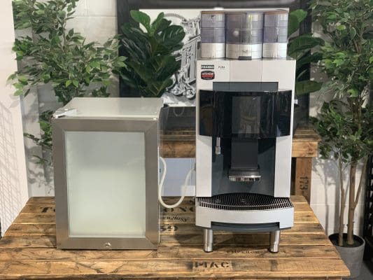 Franke Pura Fully Automatic with Fridge - Used