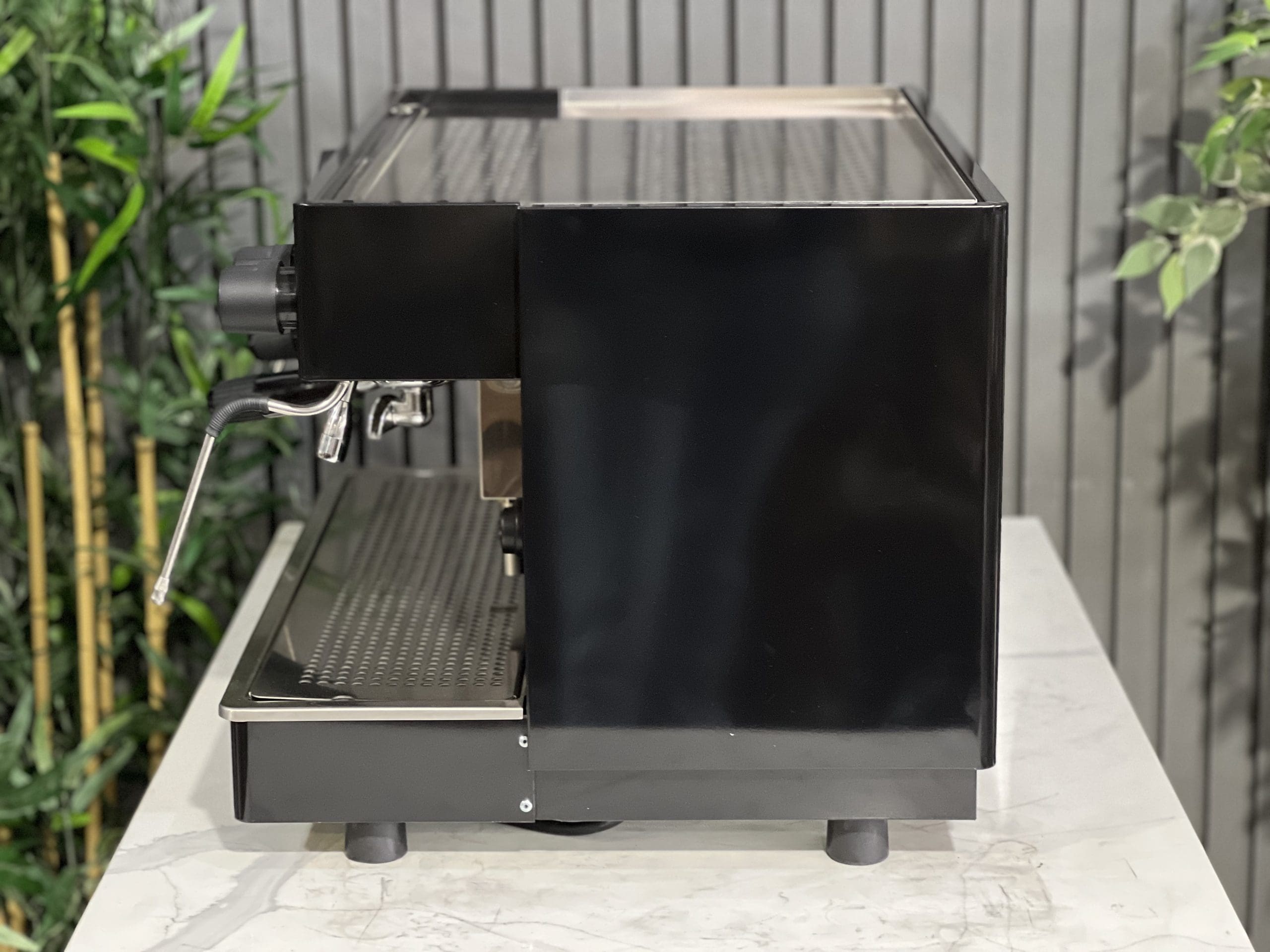 Futurmat Ottima 2.0 2 Group Black - New