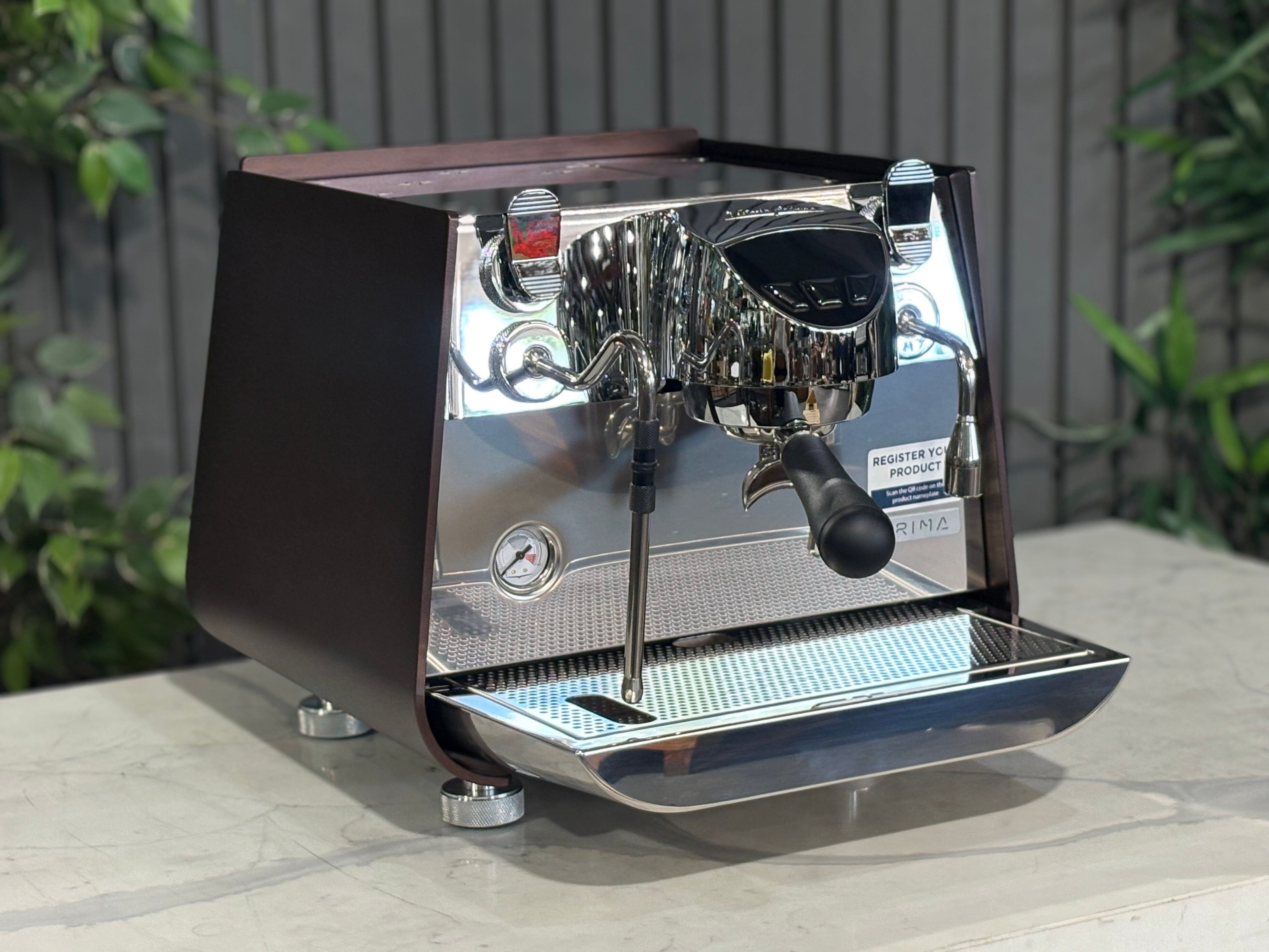 Victoria Arduino Eagle One Prima 1 Group Espresso Machine ç on a countertop with a modern design.