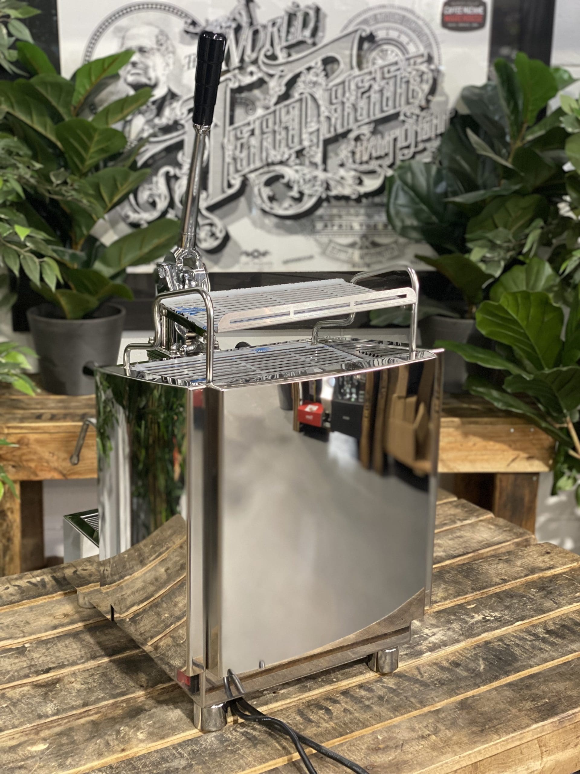 Izzo Alex Leva (Full Pull Lever) Plumbed & No Pump 1 Group - New