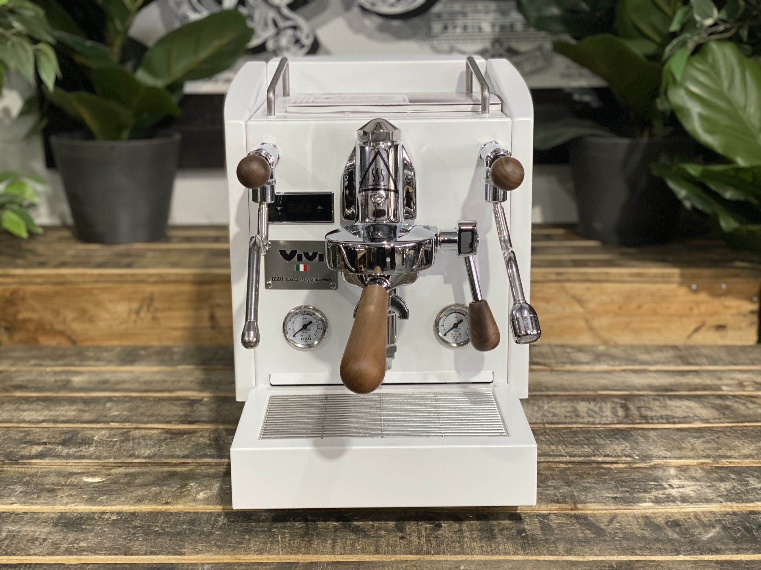 Izzo Vivi PID 1 Group White & Timber - New