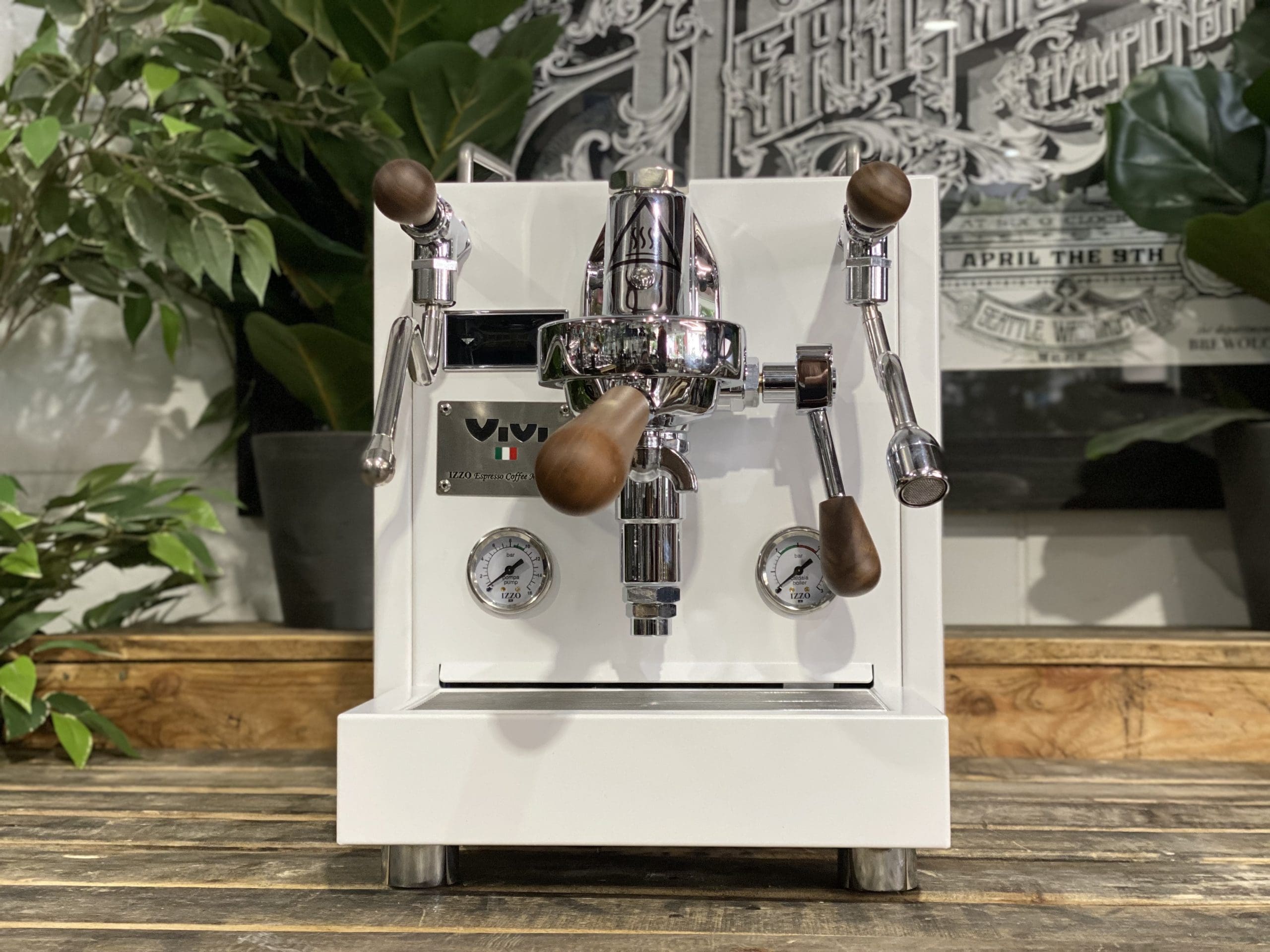 Izzo Vivi PID 1 Group White & Timber - New