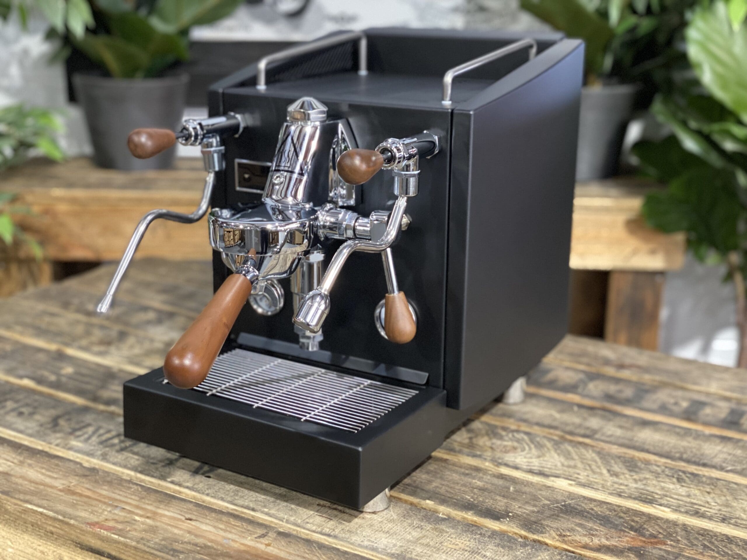 Izzo ViVi PID 1 Group Black & Timber Nero Edition - New