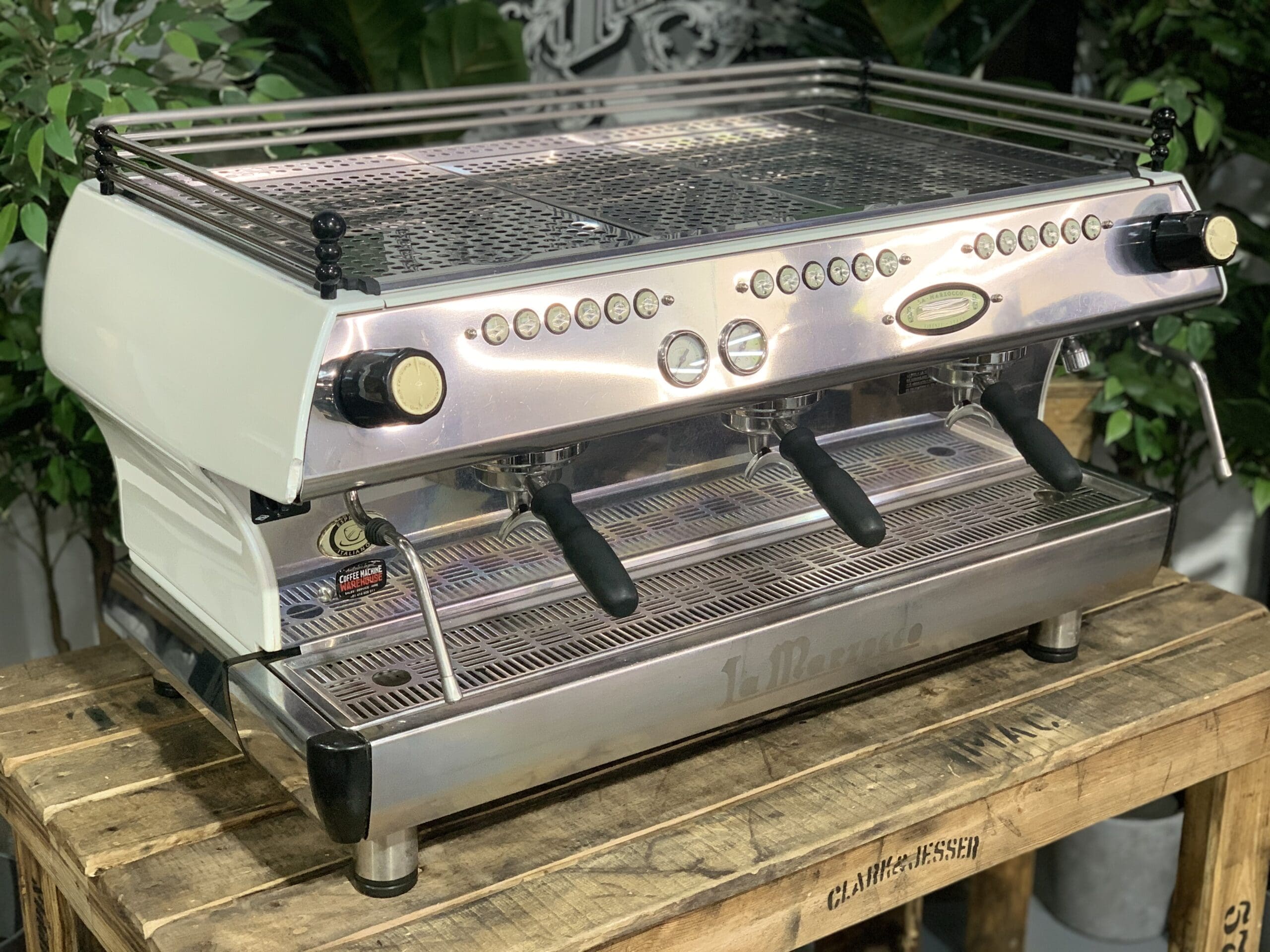 La  Marzocco FB80 3 Group Pearl White - Used