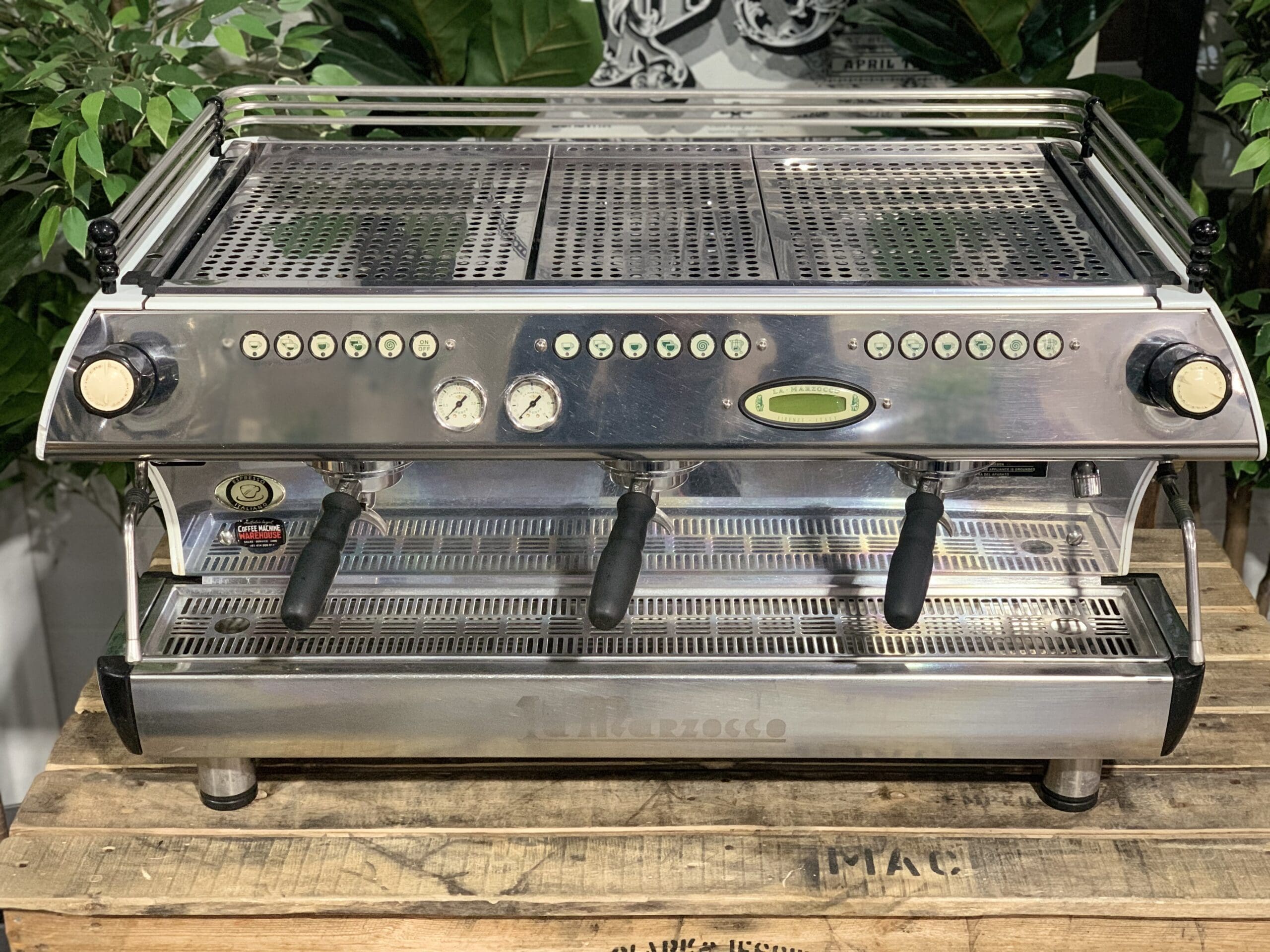 La Marzocco FB80 3 Group Pearl White - Used