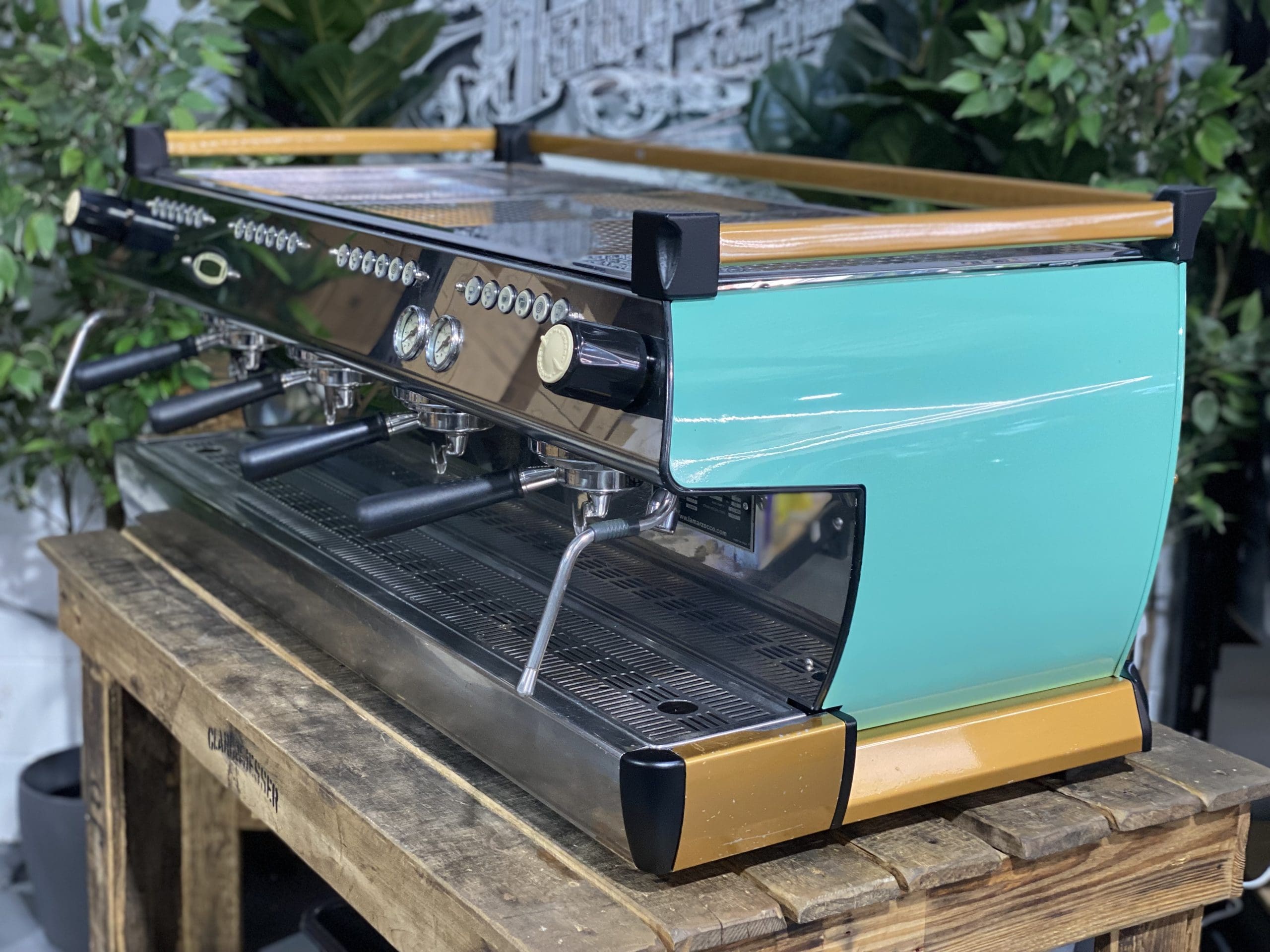 La Marzocco GB5 4 Group Coffee Machine Green & Gold - Used