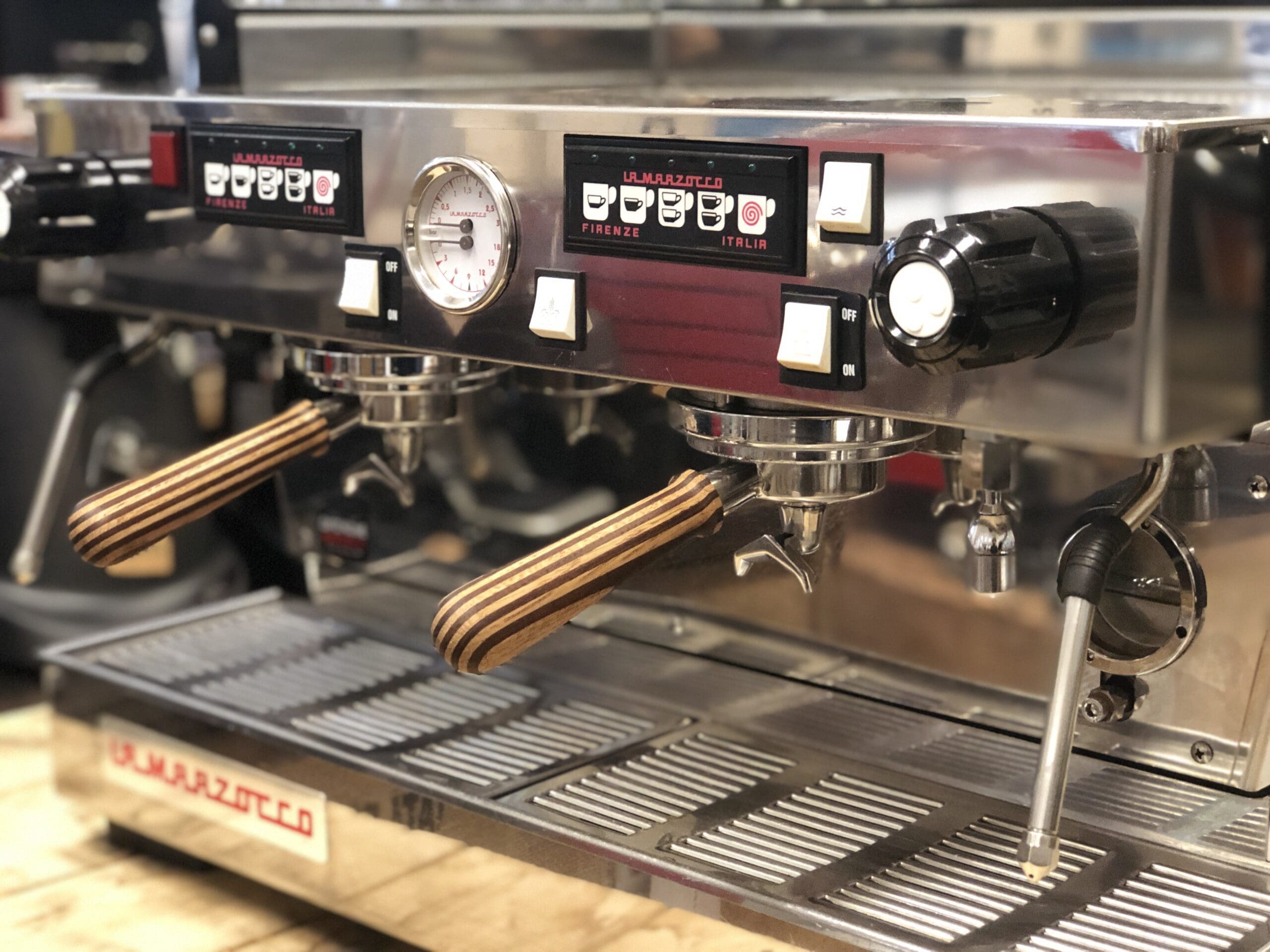 La Marzocco Linea Classic 2 Group White with Timber Handles - Used