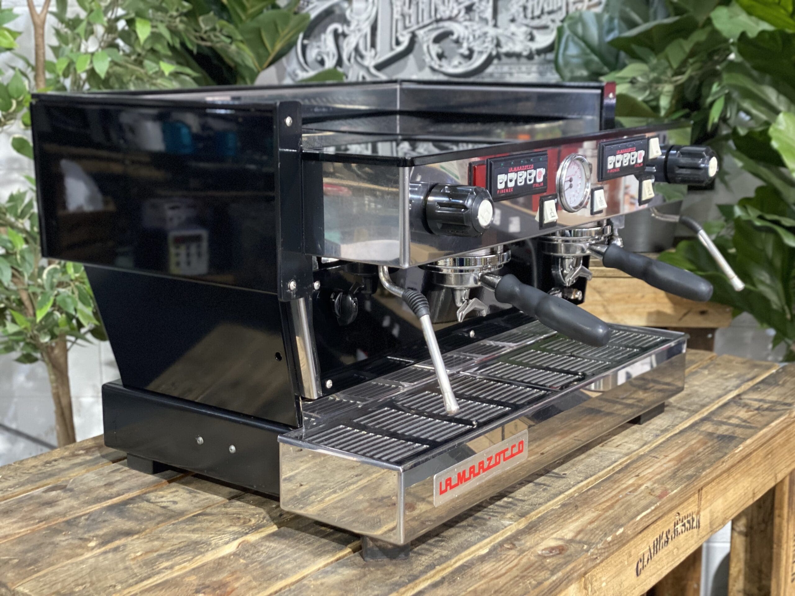 La  Marzocco Linea Classic 2 Group Black - Used