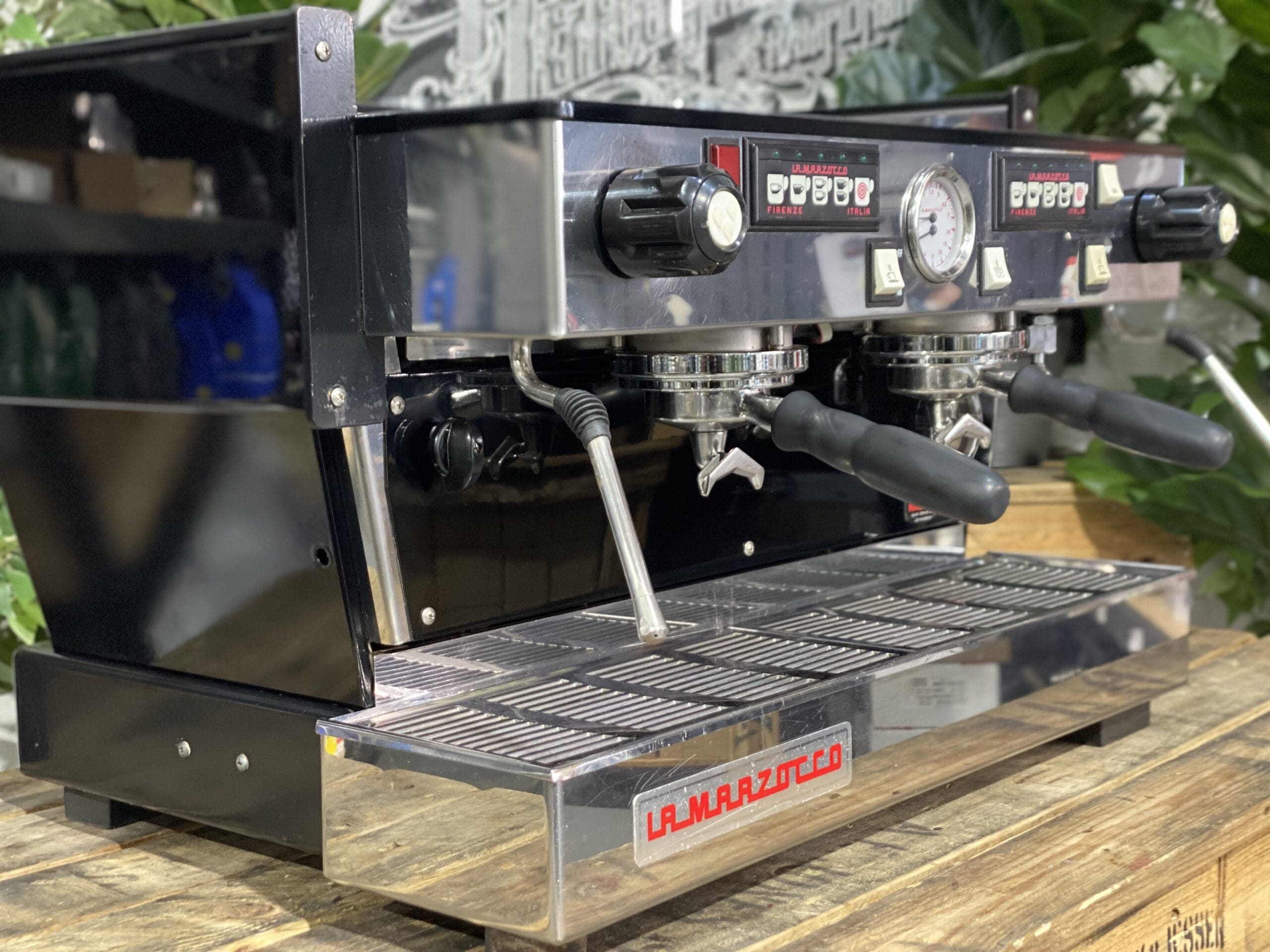 La  Marzocco Linea Classic 2 Group Black - Used