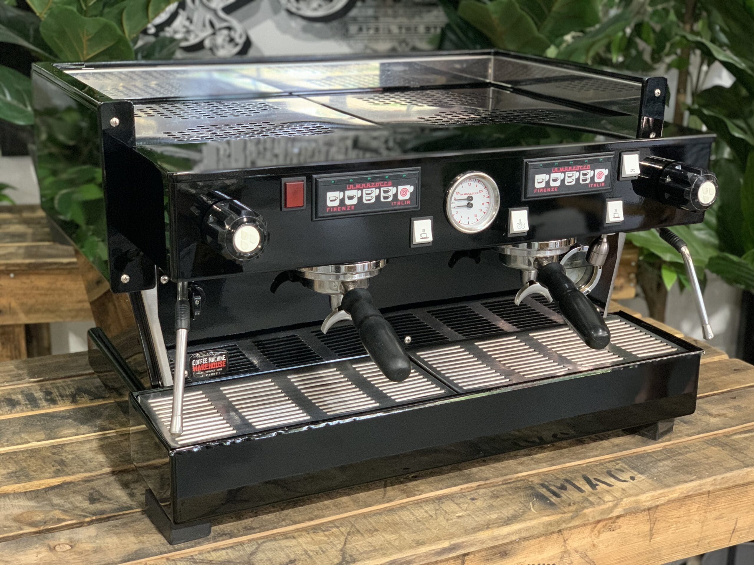 La Marzocco Linea Classic 2 Group Custom Gloss Black - Used