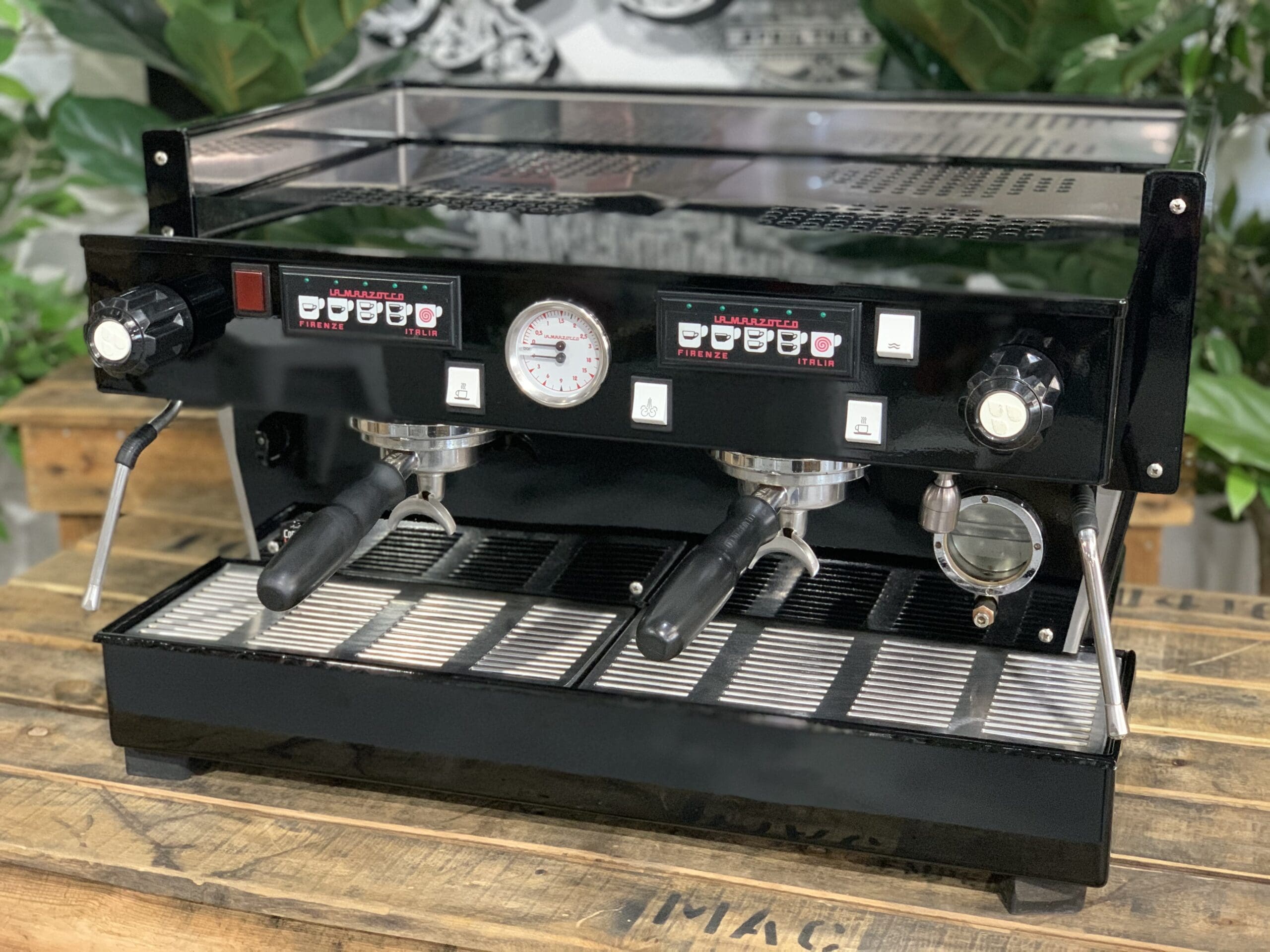 La Marzocco Linea Classic 2 Group Custom Gloss Black - Used