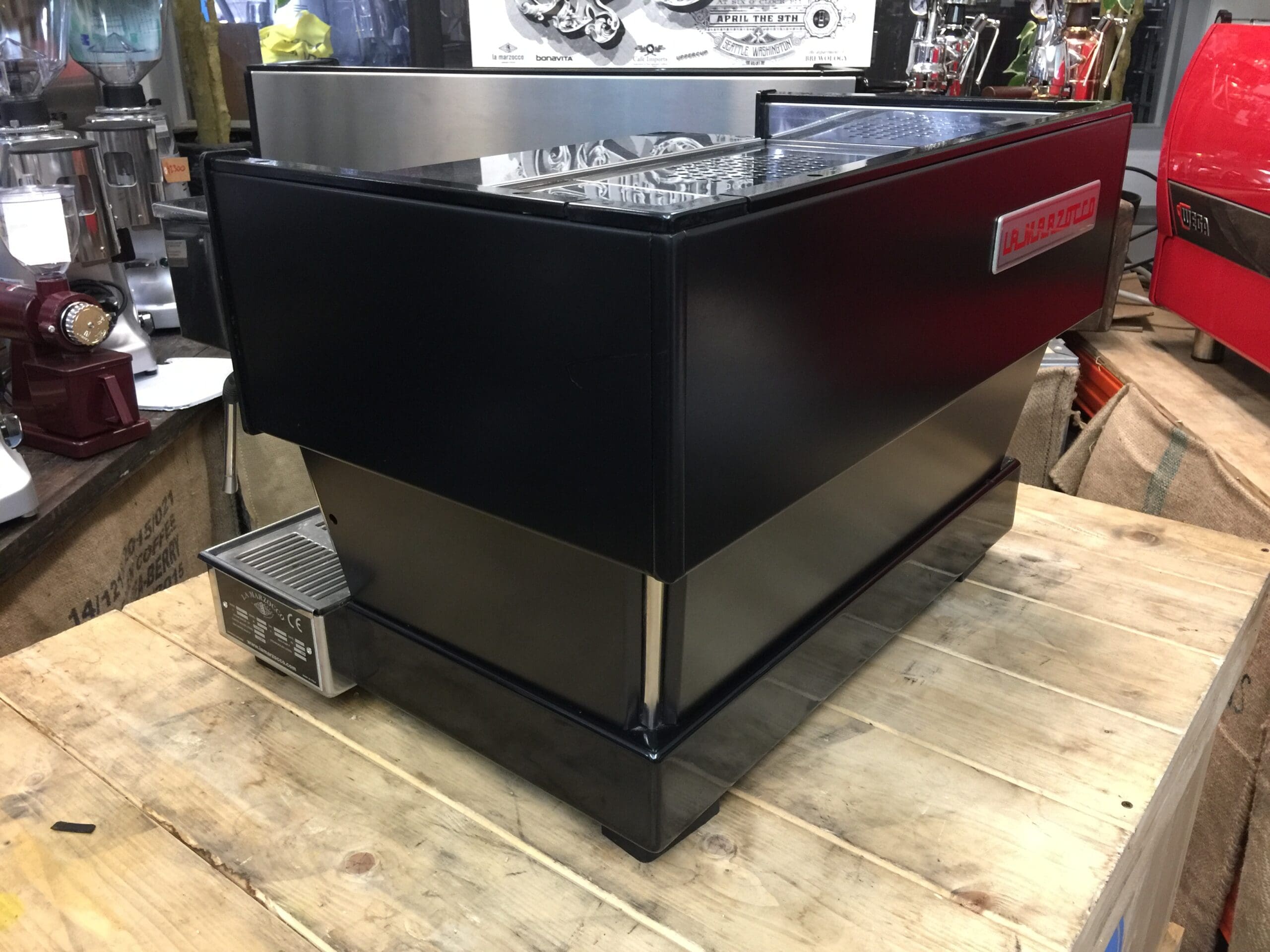 La Marzocco Linea Classic 2 Group Matte Black with Black & Bronze Handles - Used