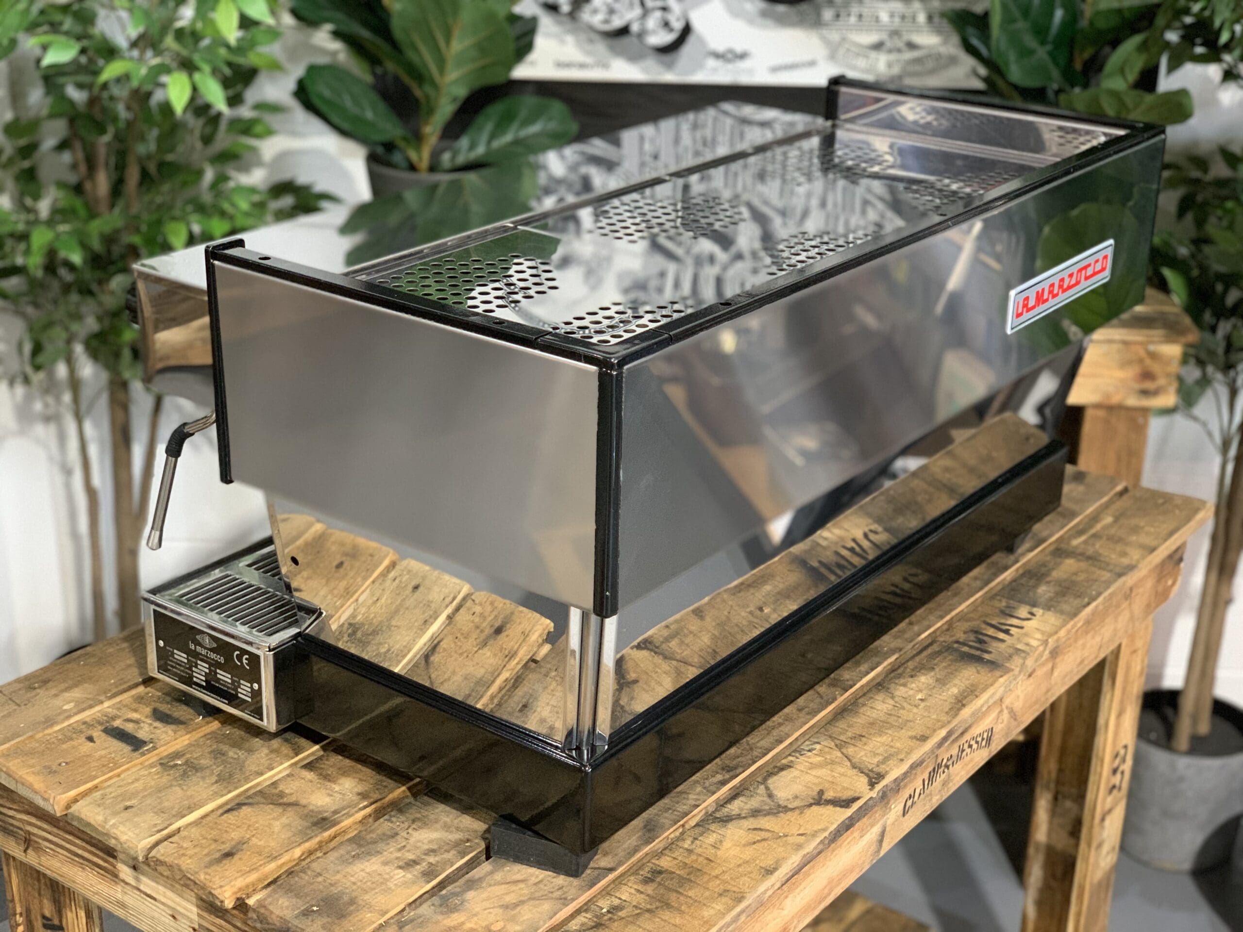 La Marzocco Linea Classic 3 Group Stainless Steel - Used