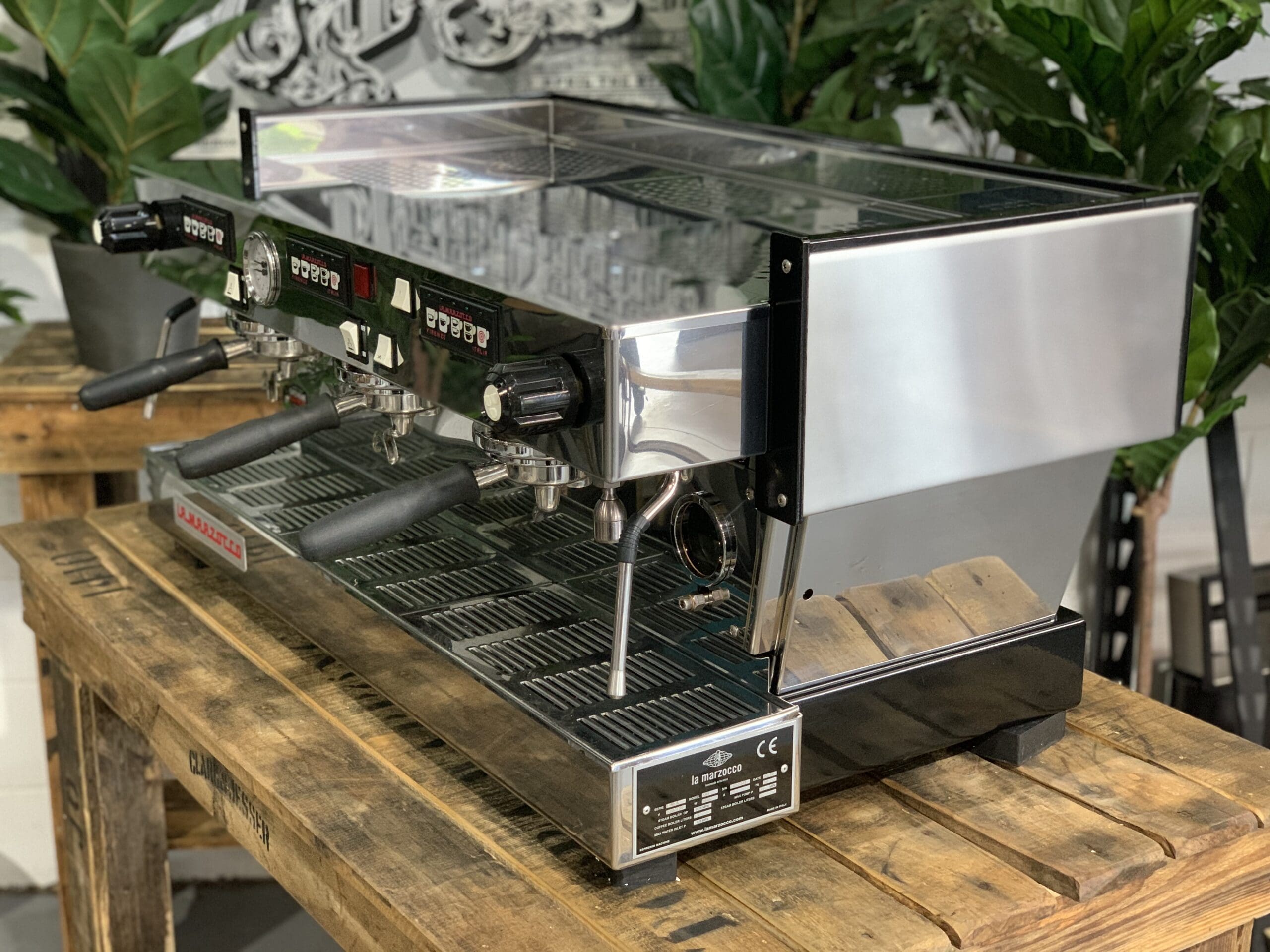 La Marzocco Linea Classic 3 Group Stainless Steel - Used