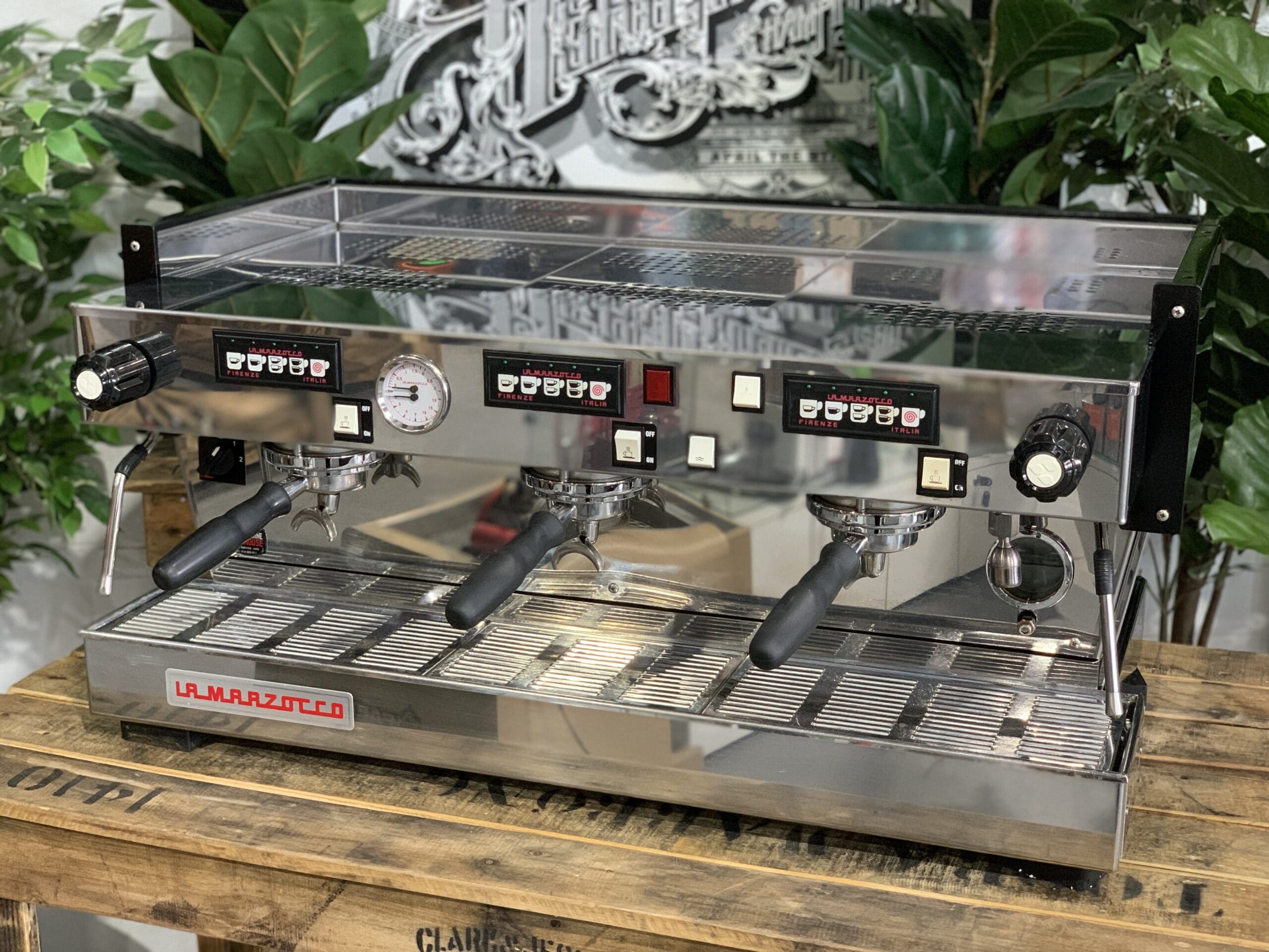 La Marzocco Linea Classic 3 Group Stainless Steel - Used