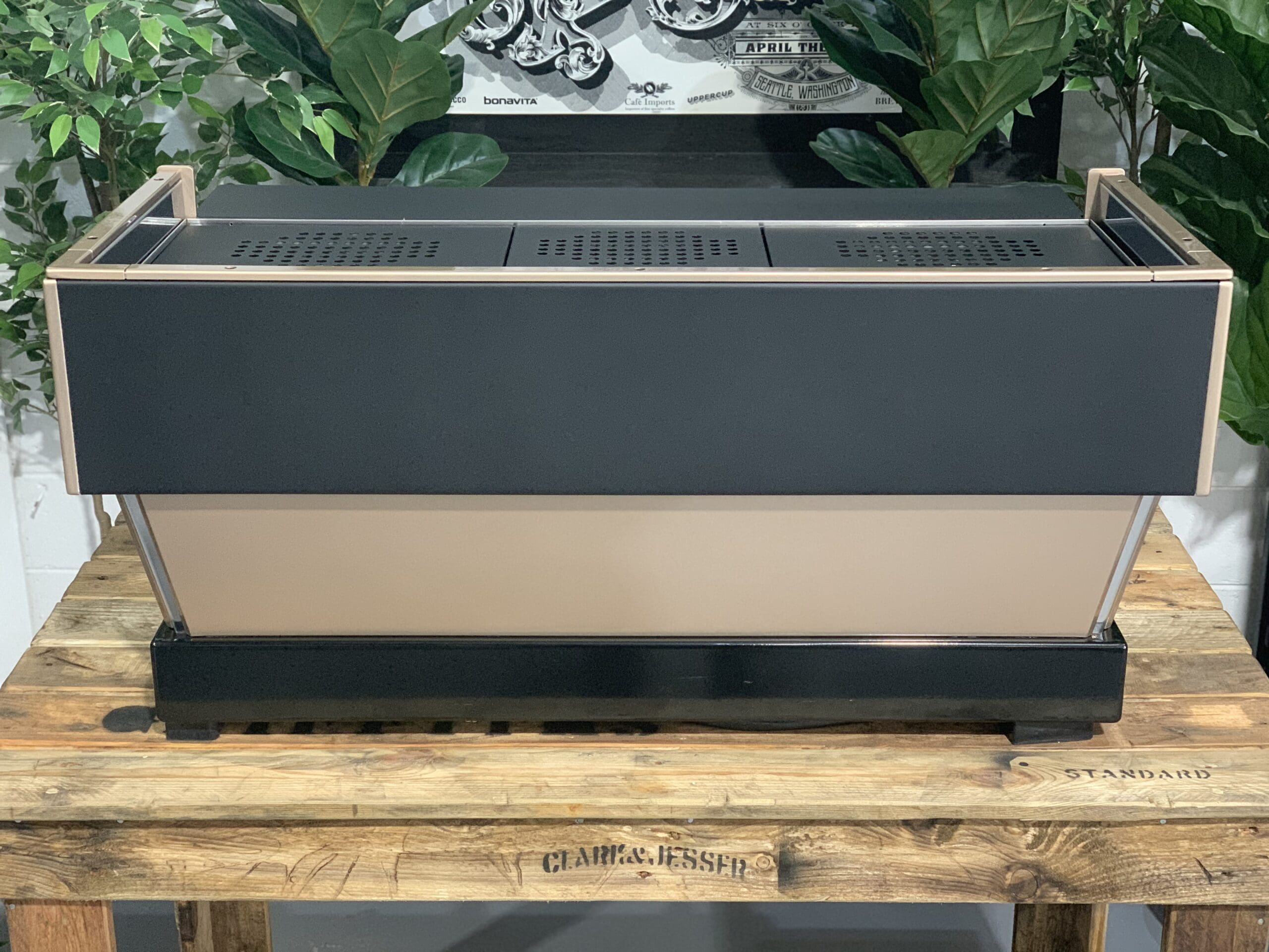 La Marzocco Linea Classic 3 Group Black & Rose Gold - Used