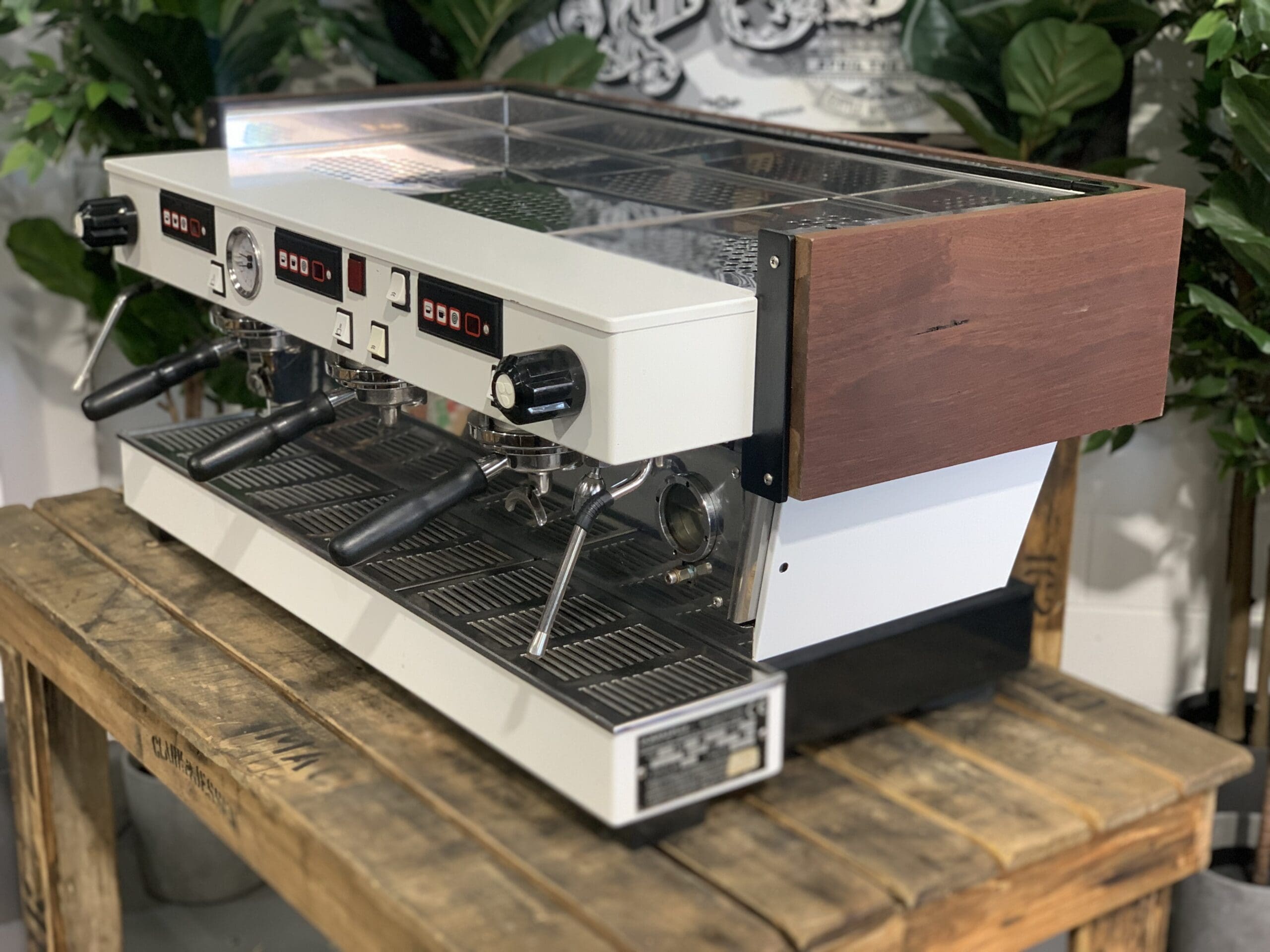 La  Marzocco Linea Classic Chrono Touch Pads 3 Group White/Wood - Used