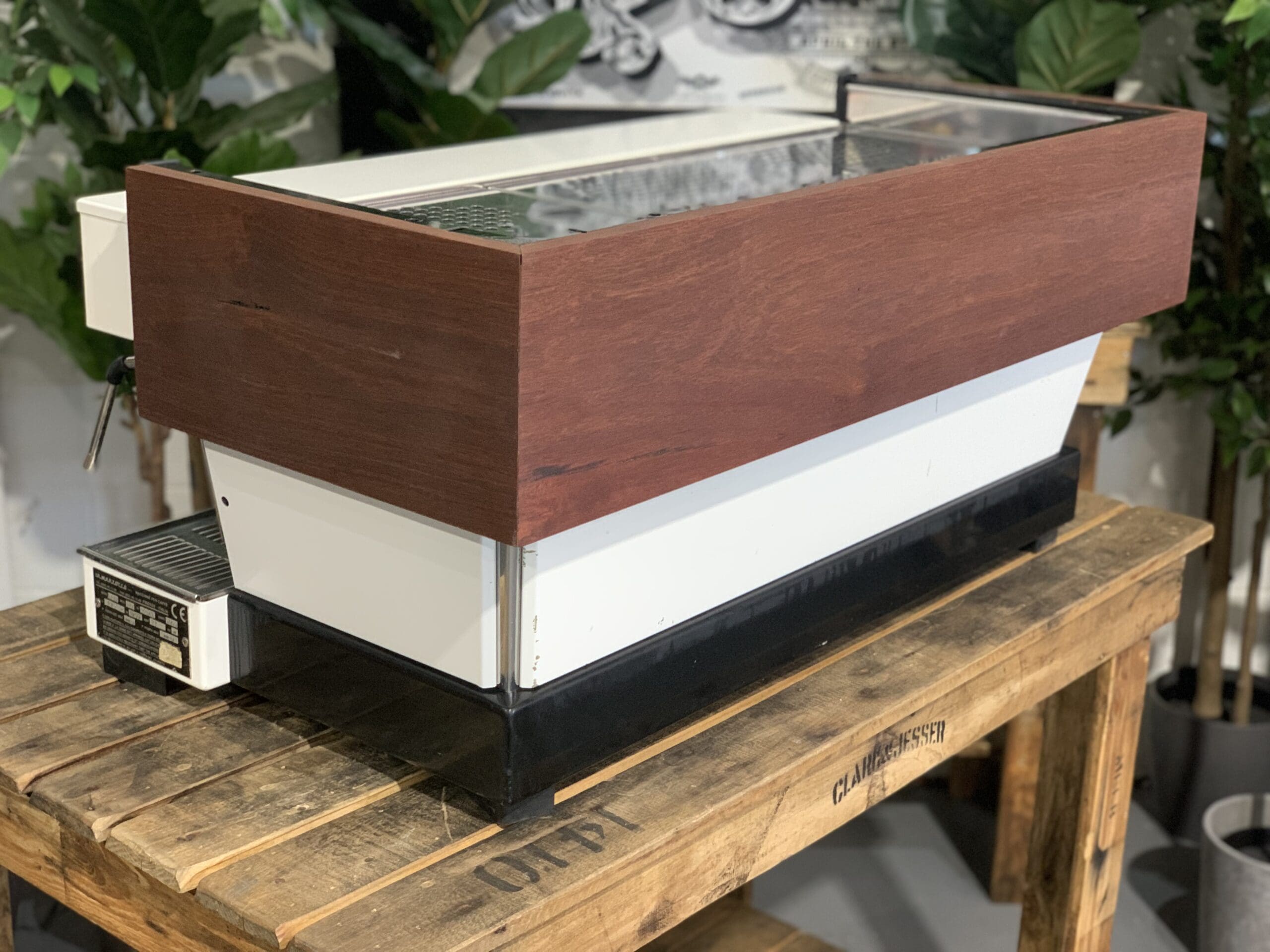 La Marzocco Linea Classic Chrono Touch Pads 3 Group White/Wood - Used