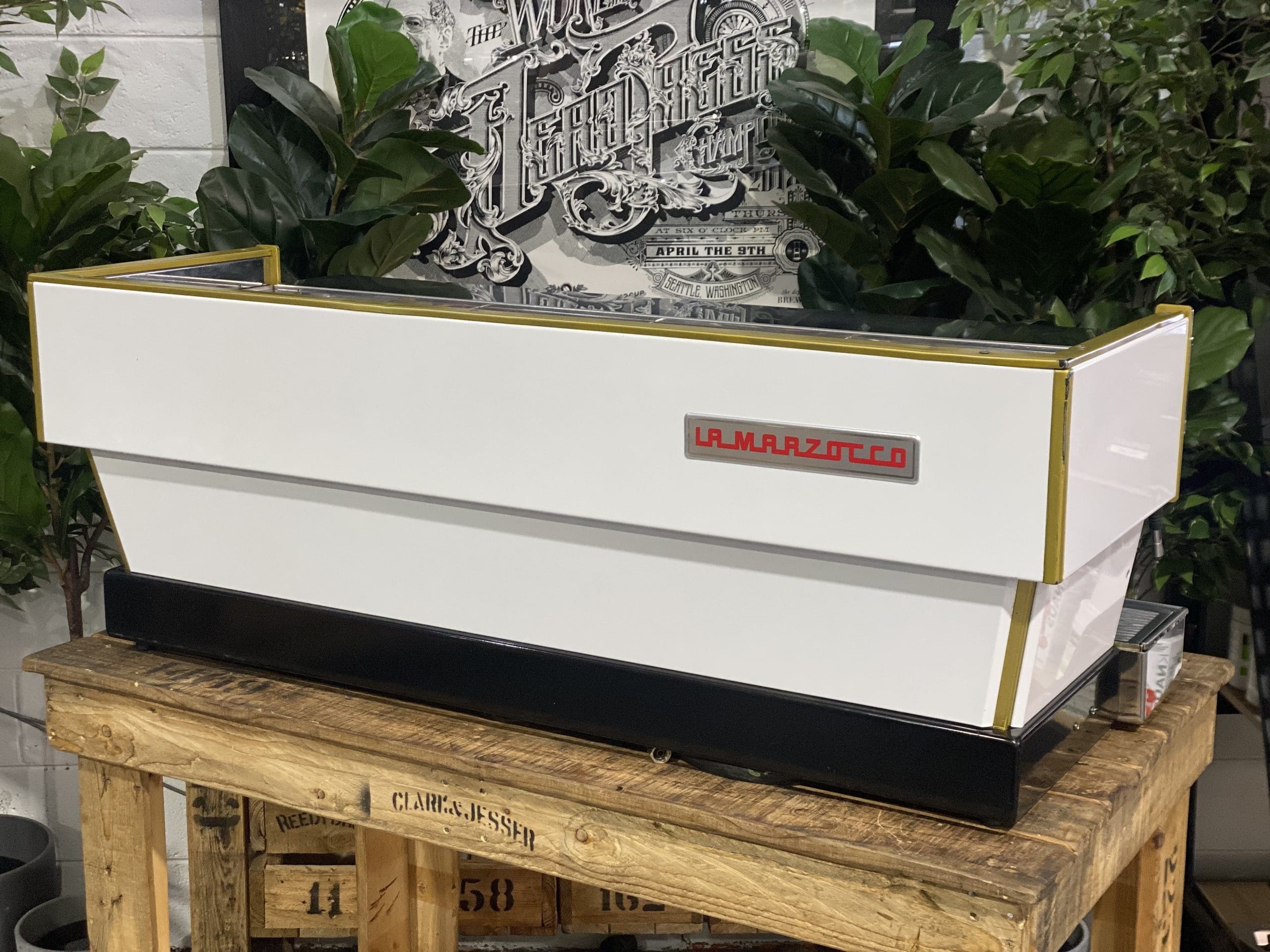 La Marzocco Linea Classic Chrono Touch Pads 4 Group Coffee Machine White & Gold - Used