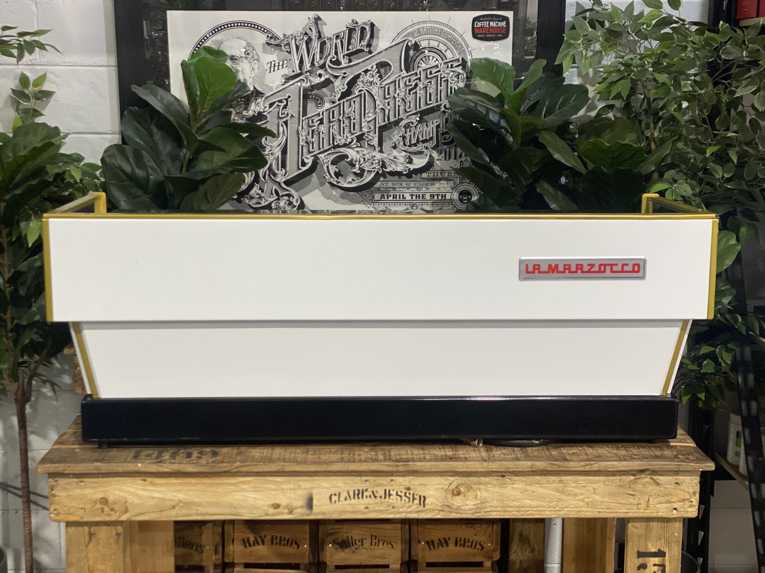 La Marzocco Linea Classic Chrono Touch Pads 4 Group Coffee Machine White & Gold - Used