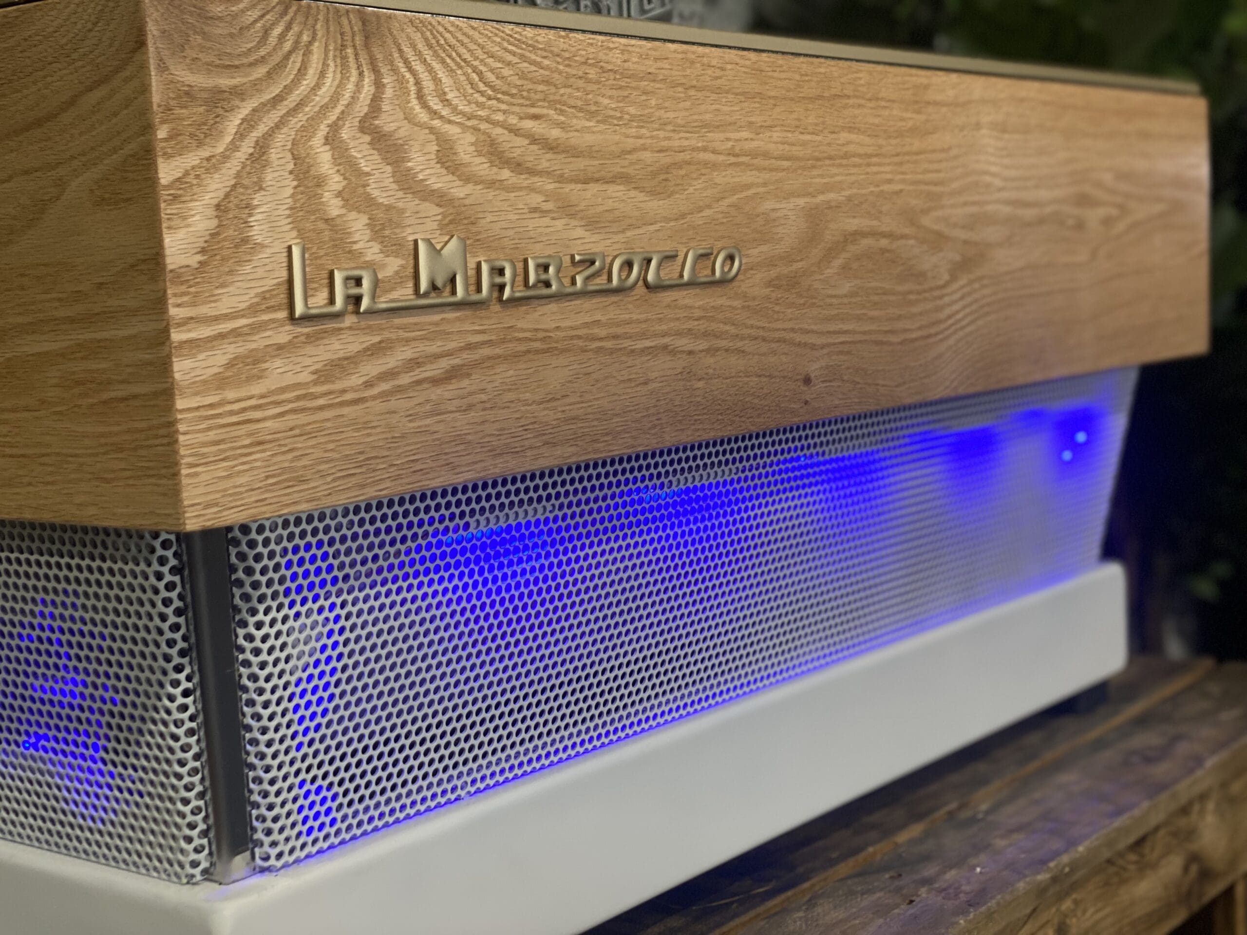 La Marzocco Linea Classic 3 Group White/Timber & LED Cutout - Used