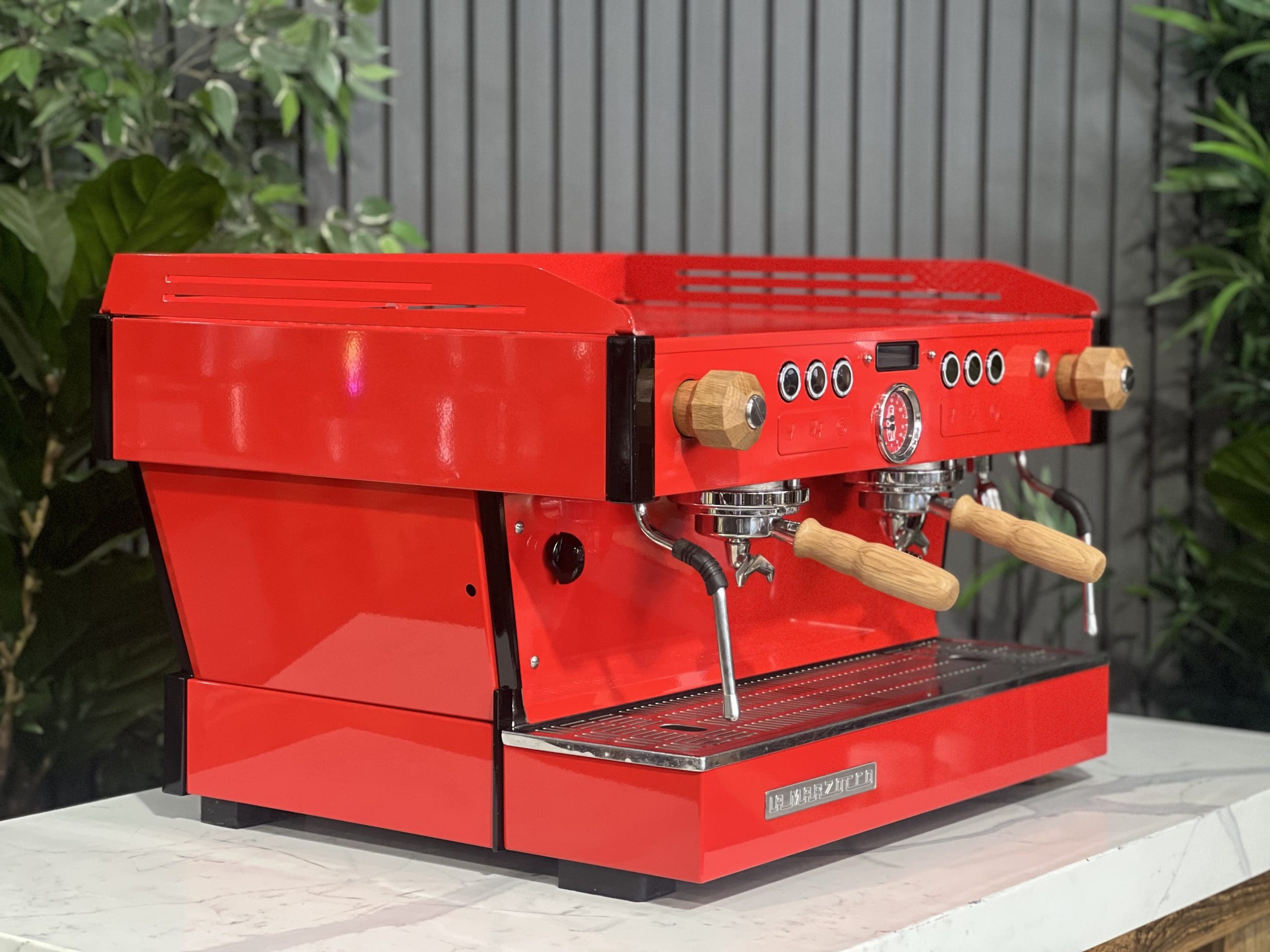 La Marzocco Linea PB 2 Group Red w.Timber Kit - Used