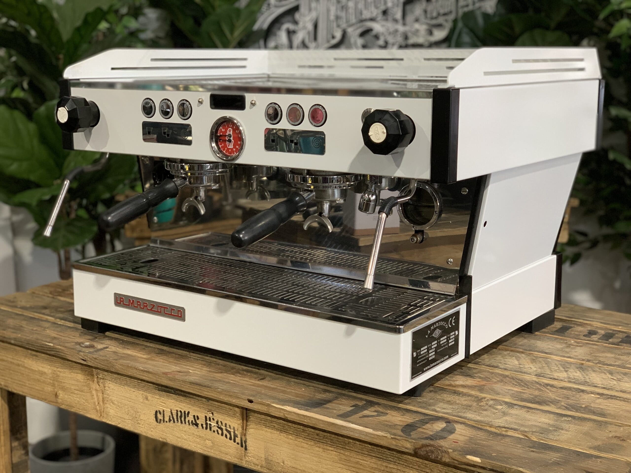 La Marzocco Linea PB 2 Group White - Used
