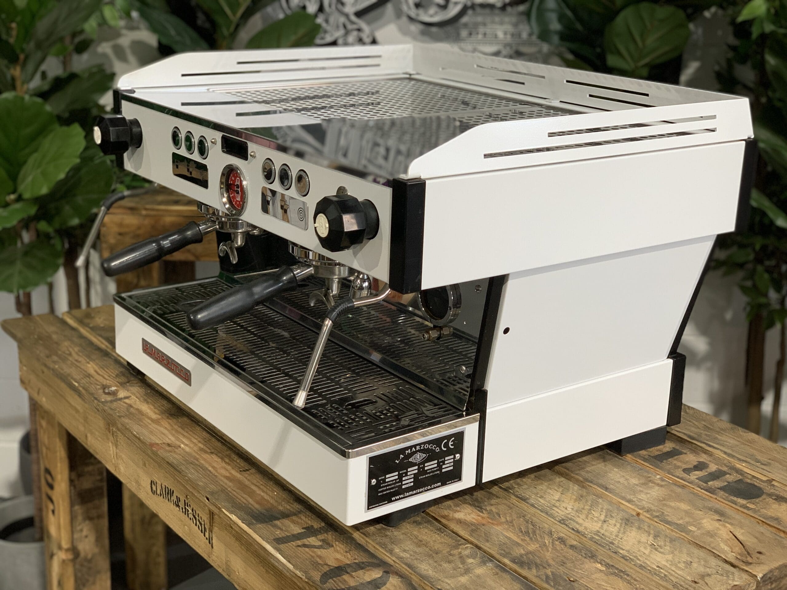 La Marzocco Linea PB 2 Group White - Used