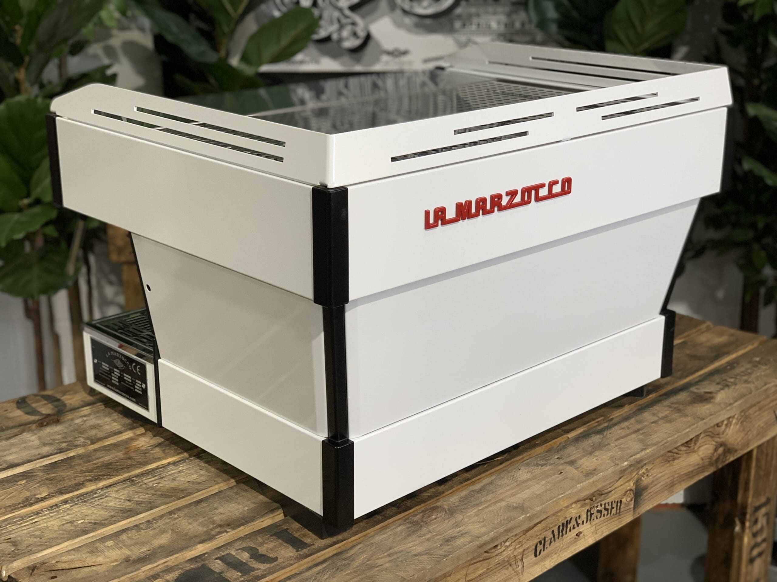 La Marzocco Linea PB 2 Group White - Used